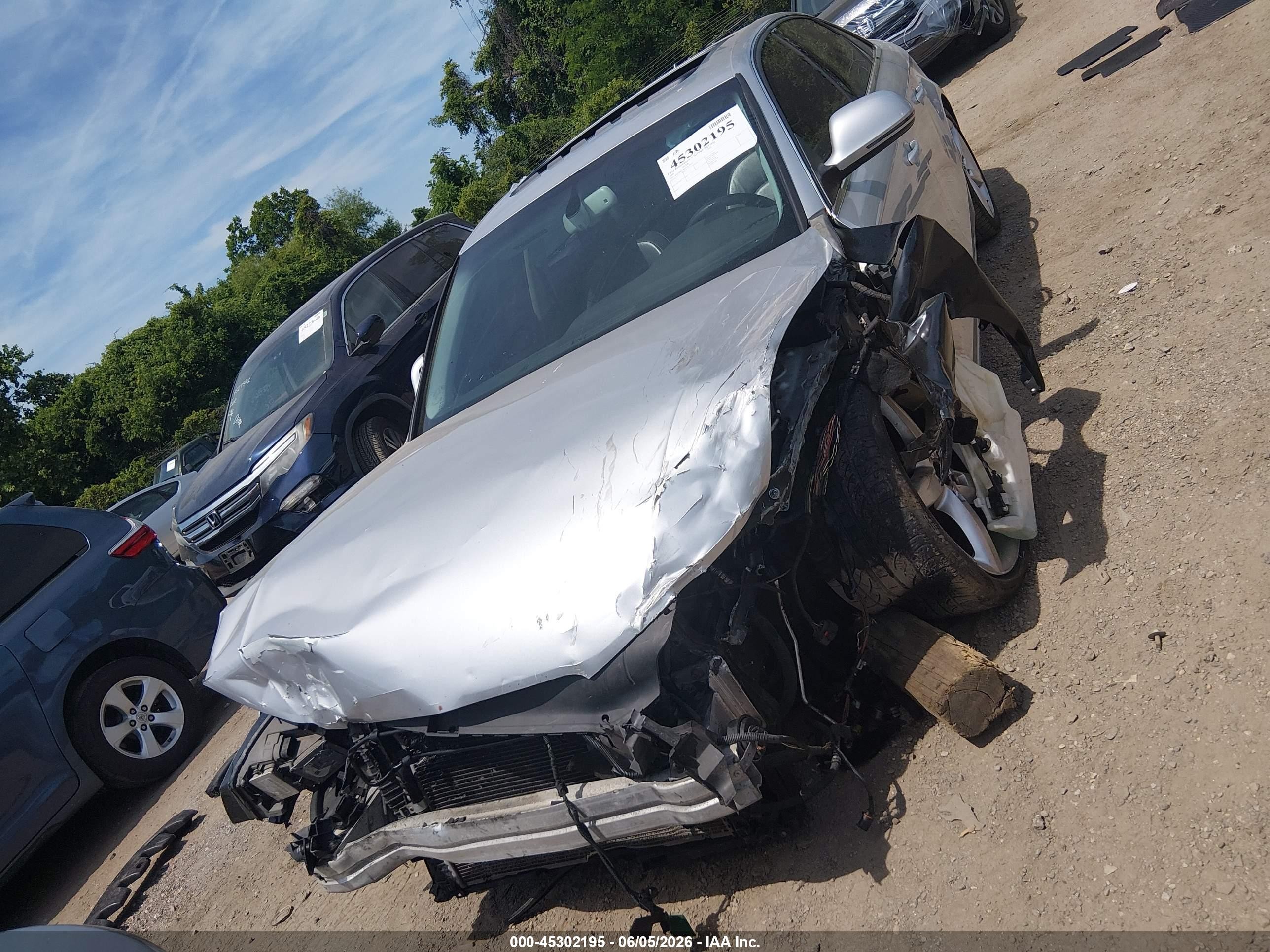 2009 Audi A4 3.2 Premium Plus Silver vin: WAUMK78K29A078553