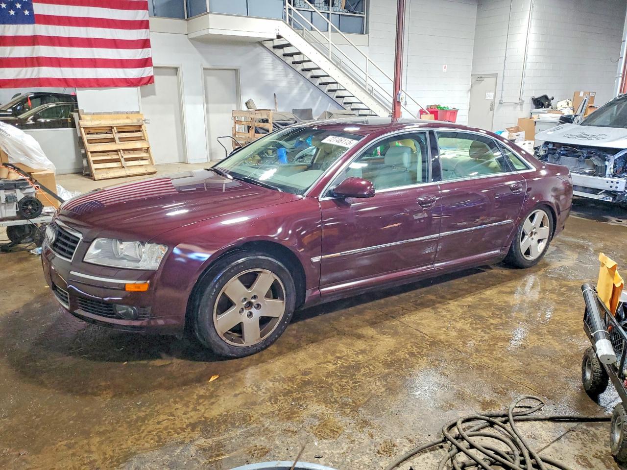 2004 Audi A8 L Quattro Burgundy vin: WAUML44E54N004458
