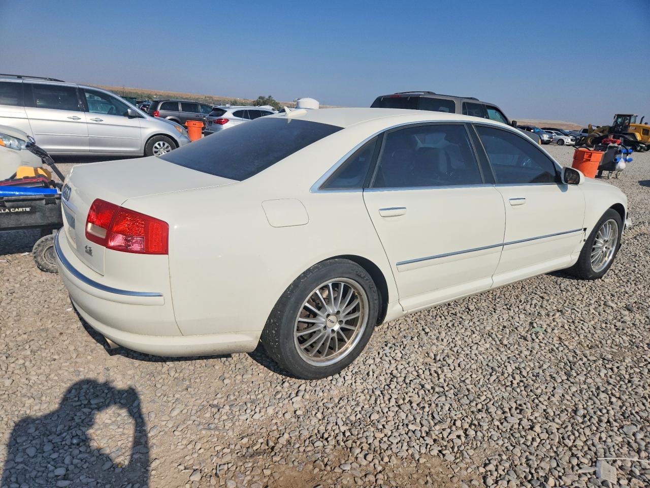 2005 Audi A8 L Quattro White vin: WAUML44E75N013227