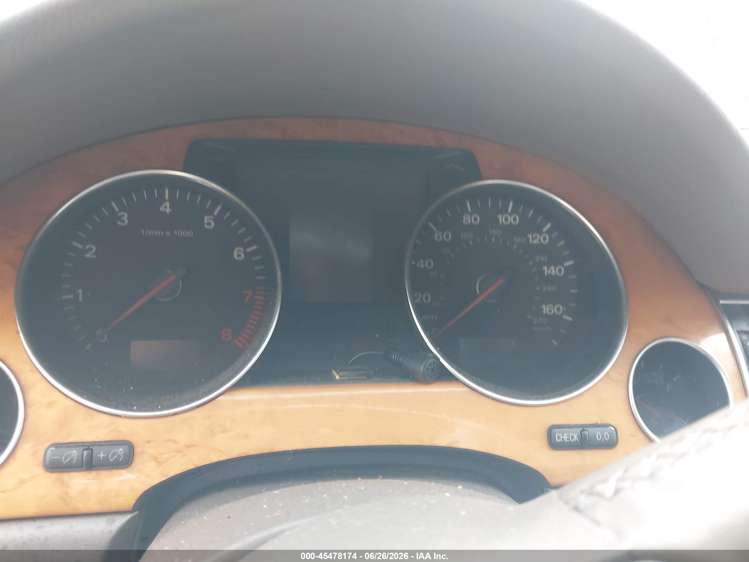 2005 Audi A8 L 4.2 White vin: WAUML44EX5N004229