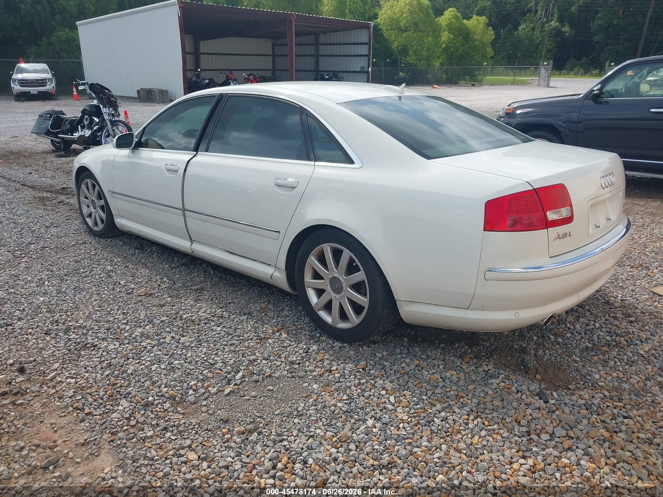 2005 Audi A8 L 4.2 White vin: WAUML44EX5N004229