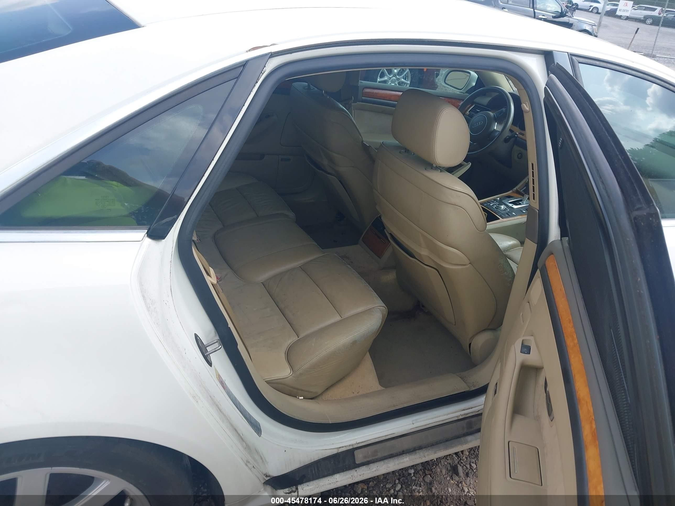 2005 Audi A8 L 4.2 White vin: WAUML44EX5N004229