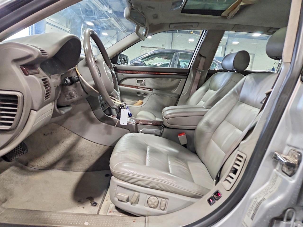 2001 Audi A8 L Quattro Silver vin: WAUML54D11N004420