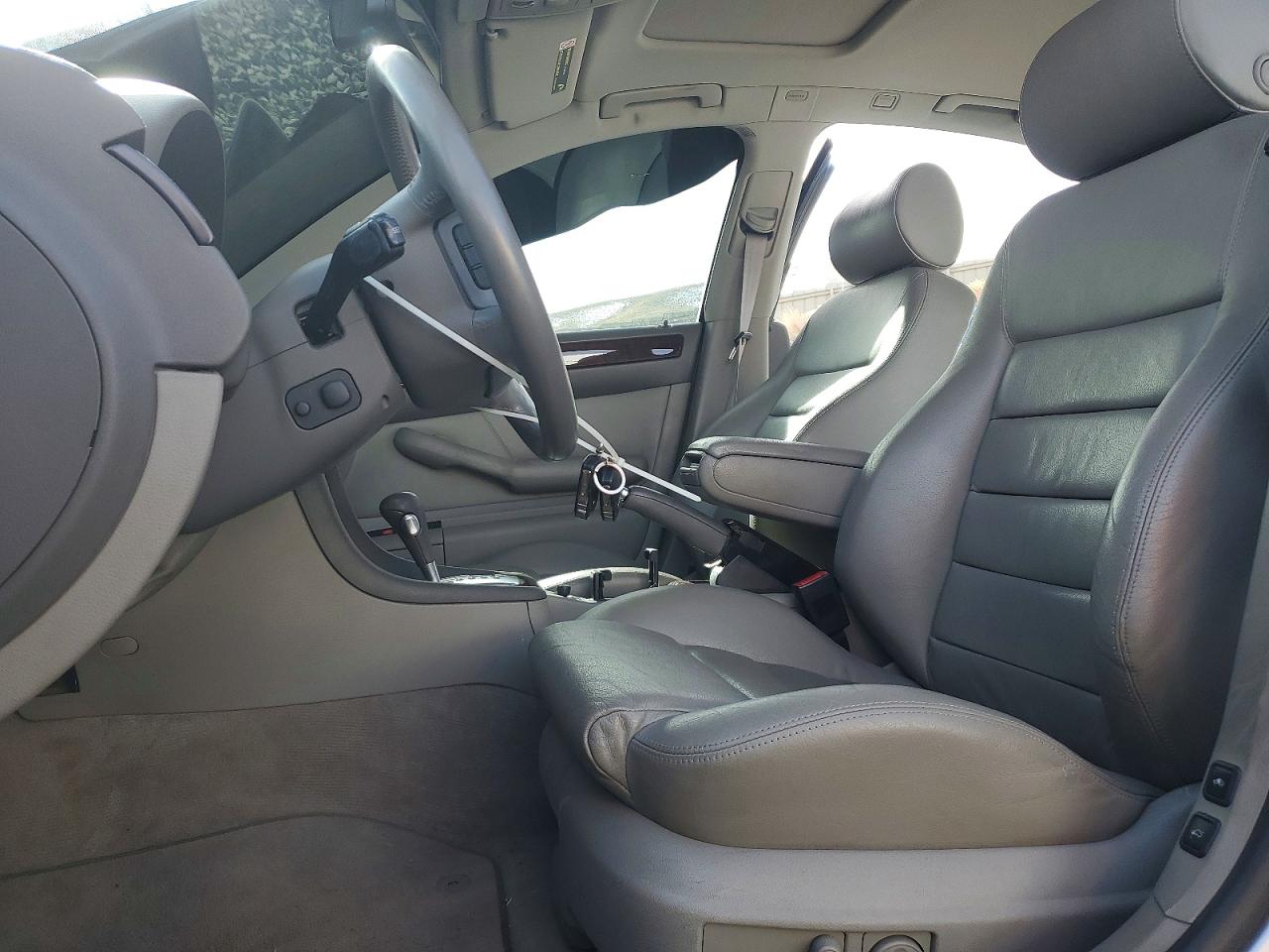 2002 Audi A6 4.2 Quattro Silver vin: WAUML64B72N133204