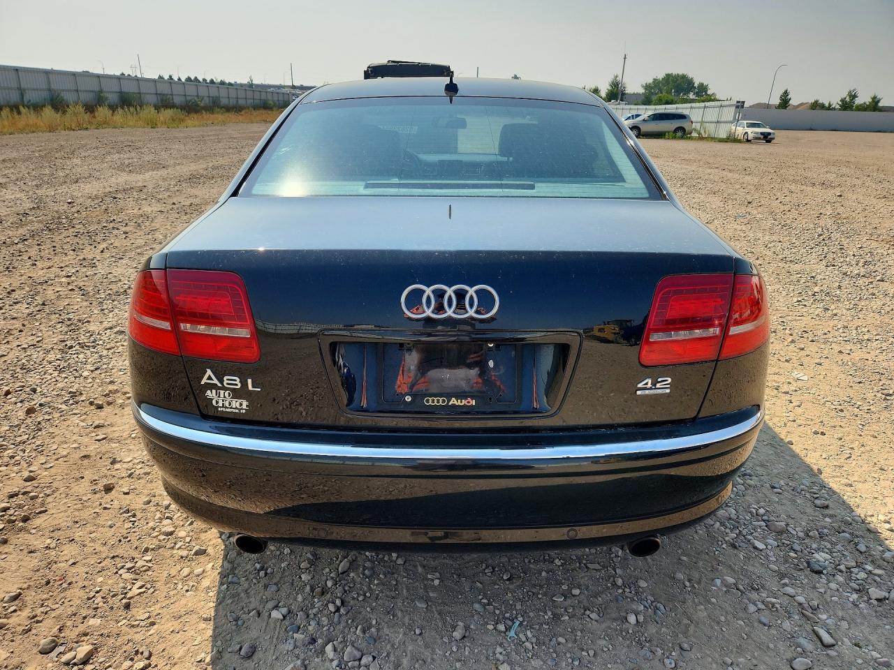 2009 Audi A8 L Quattro Black vin: WAUMV94E49N002473