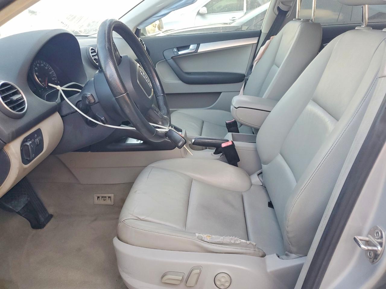 2007 Audi A3 2.0 Premium Silver vin: WAUNF78P37A033140