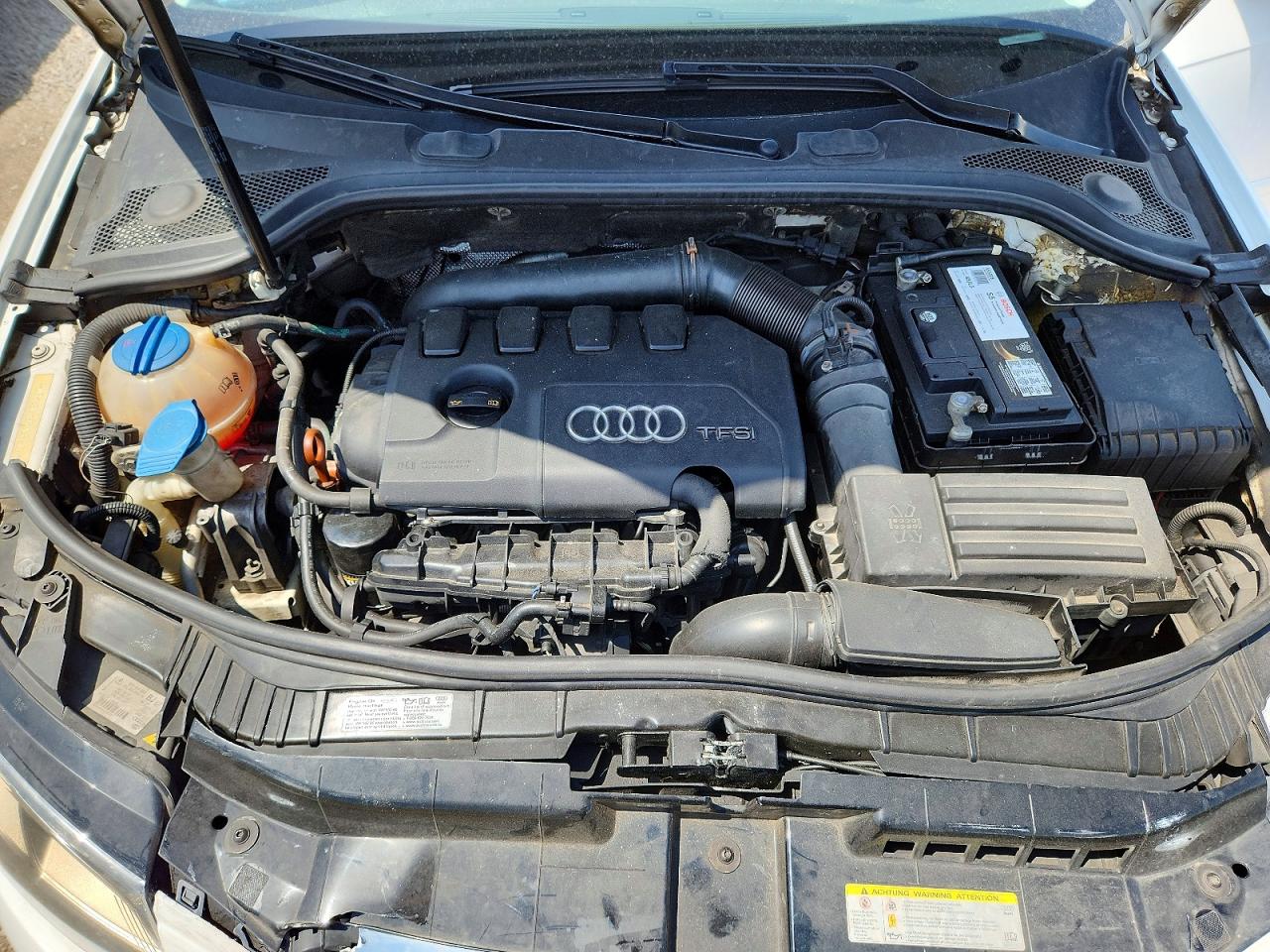 2011 Audi A3 Premium White vin: WAUNFCFM4BA167780