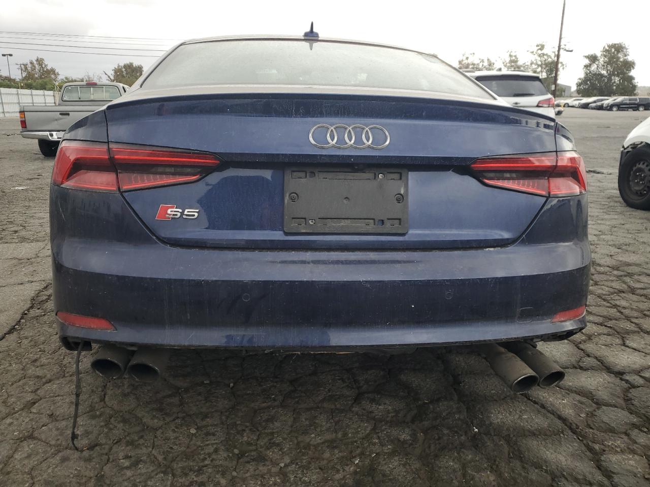 2018 Audi S5 Premium Plus Синий vin: WAUP4AF5XJA007820