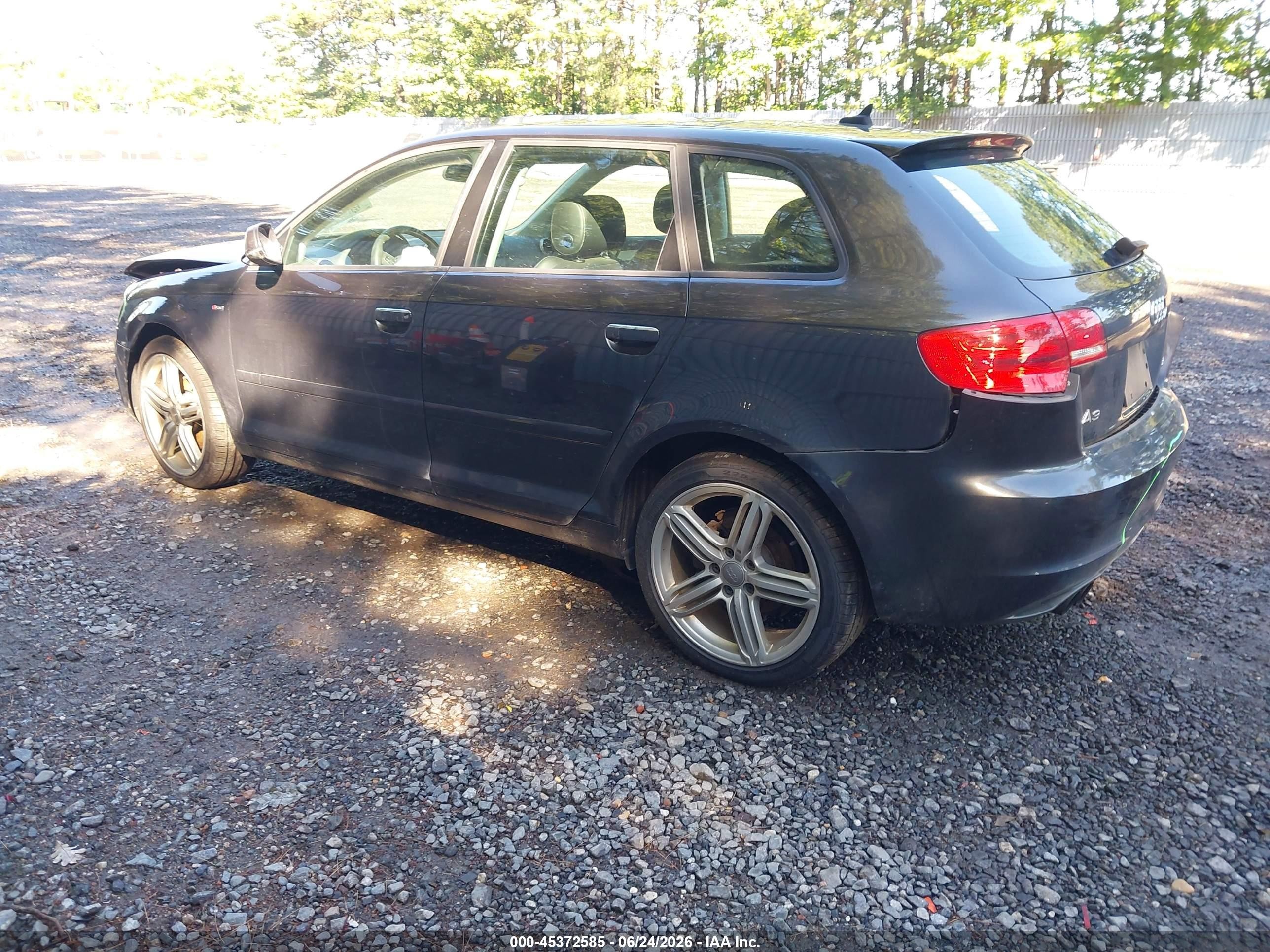 2013 Audi A3 2.0t Premium Black vin: WAUPEAFM8DA008246