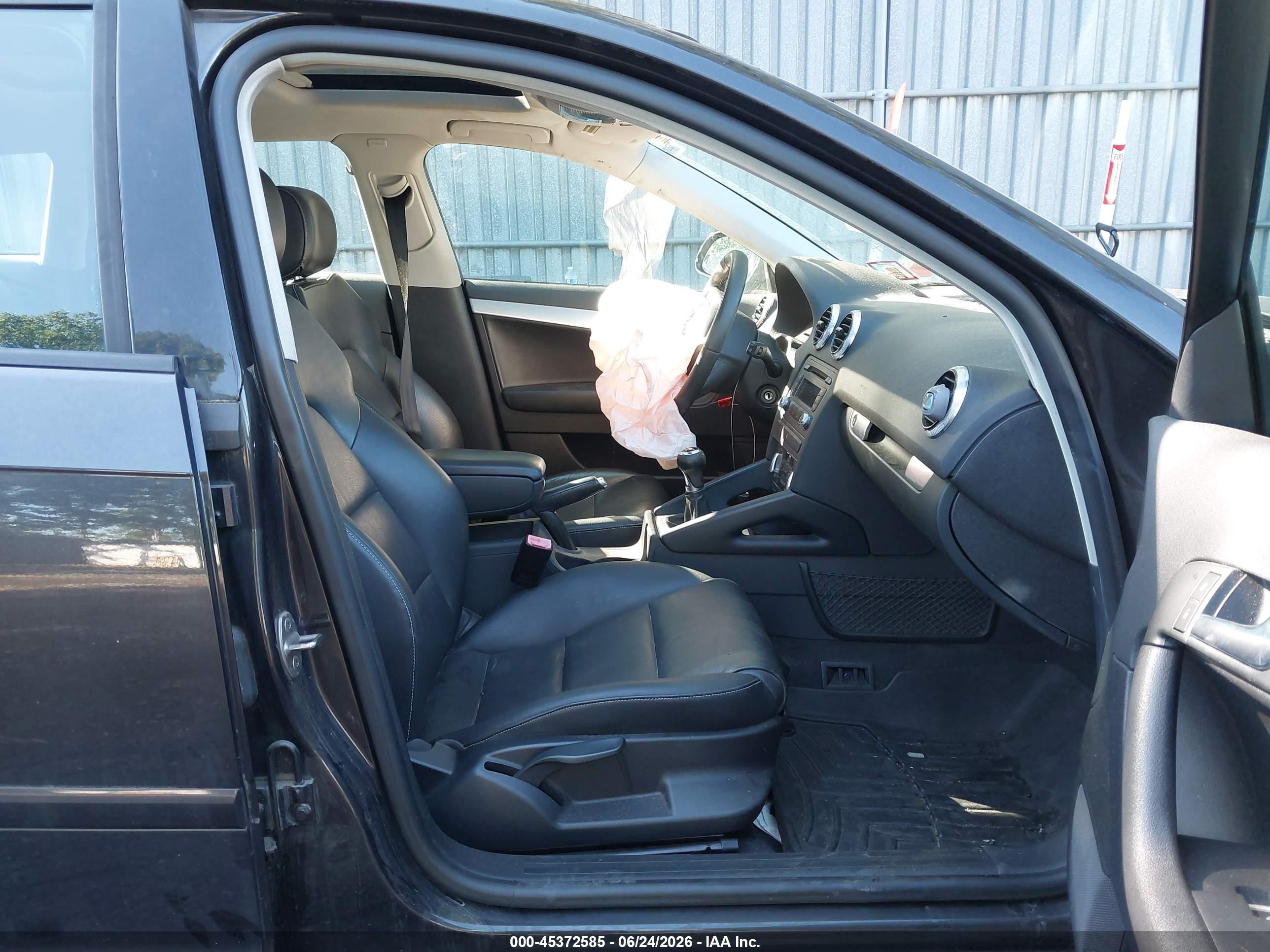 2013 Audi A3 2.0t Premium Black vin: WAUPEAFM8DA008246