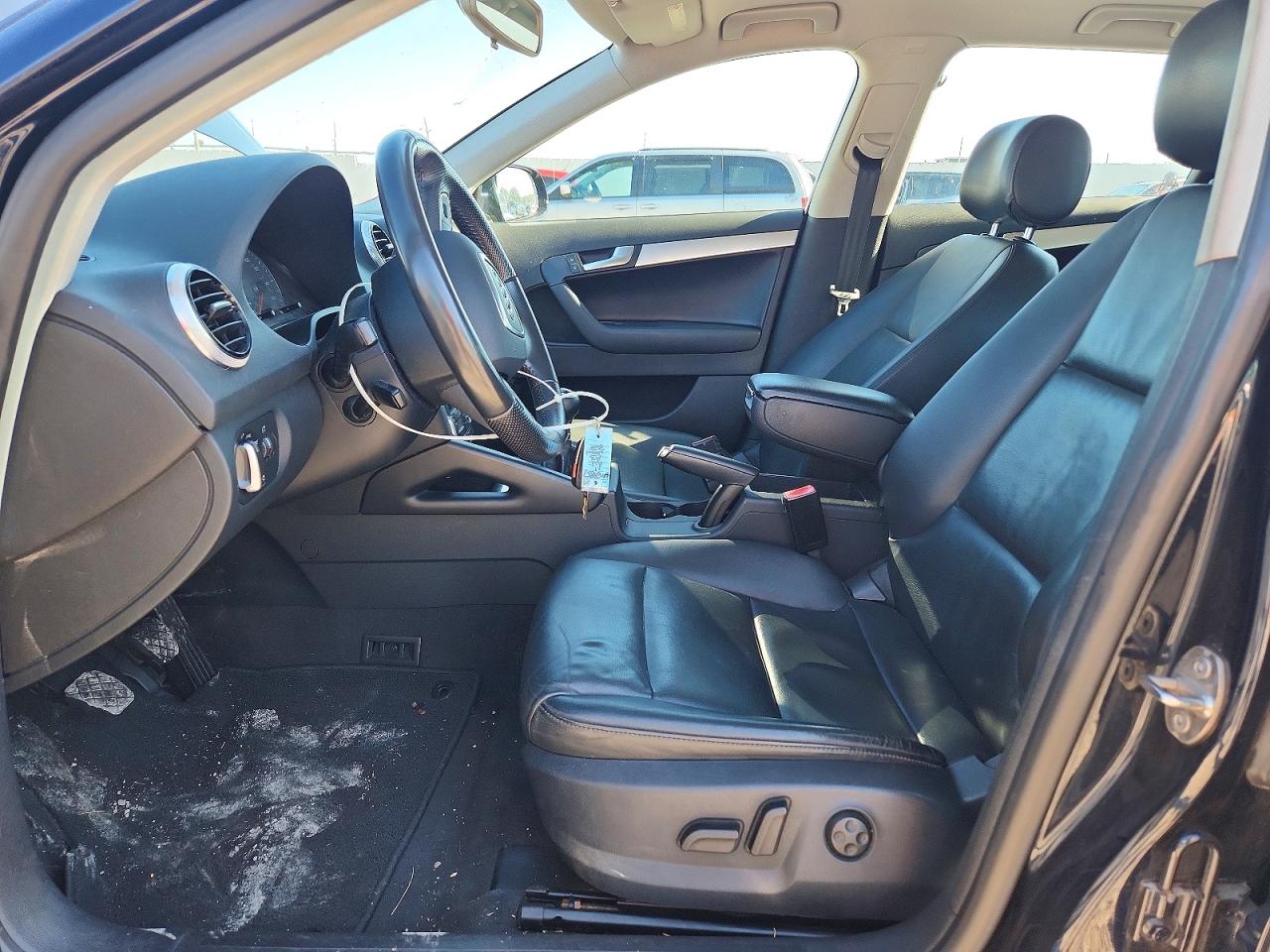 2011 Audi A3 Premium Plus Blue vin: WAUPFAFM3BA129857