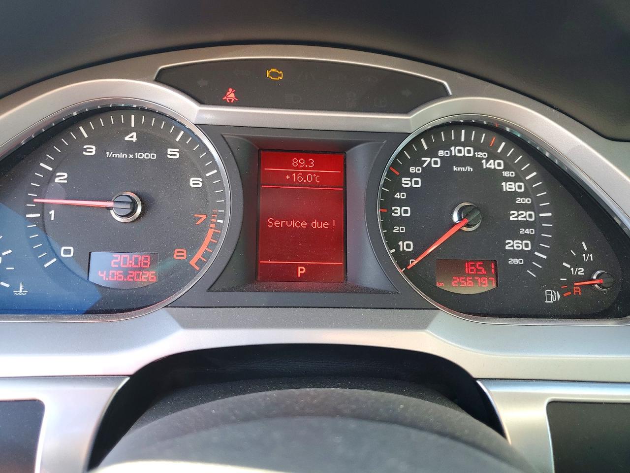 2010 Audi A6 Quattro Серебряный vin: WAUPGCFB3AN005117