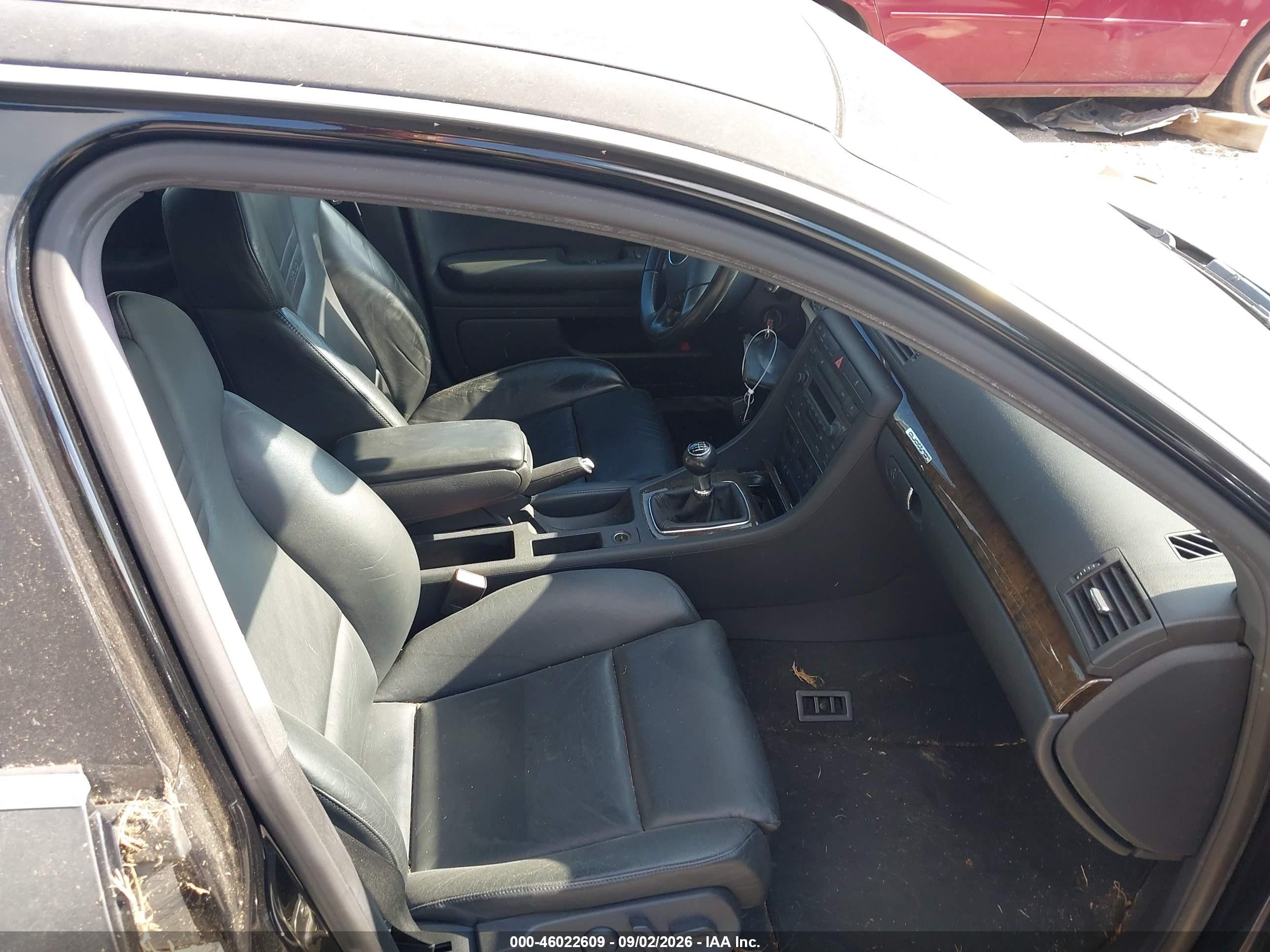 2005 Audi S4 4.2 Black vin: WAUPL68E25A037073
