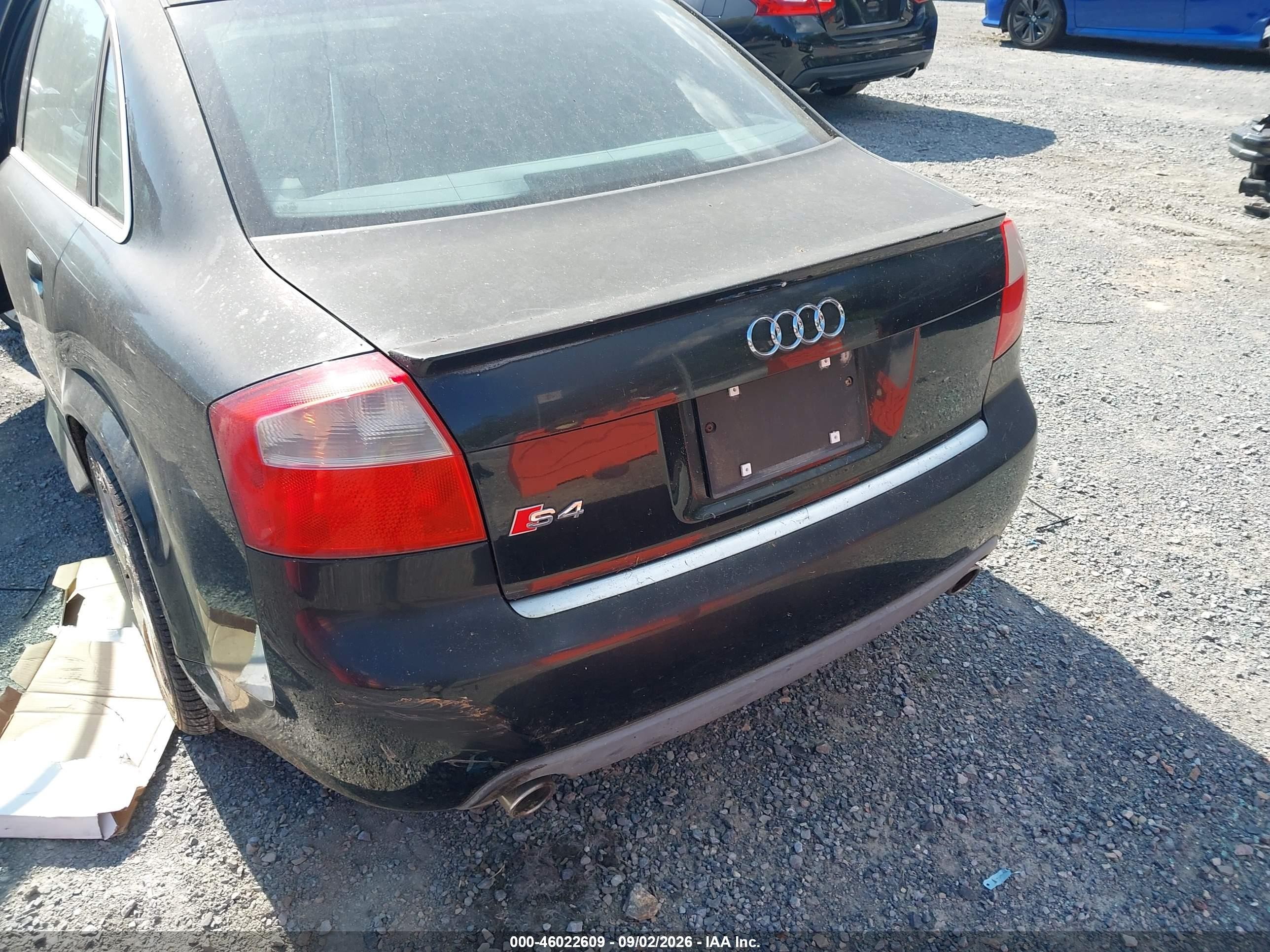 2005 Audi S4 4.2 Black vin: WAUPL68E25A037073