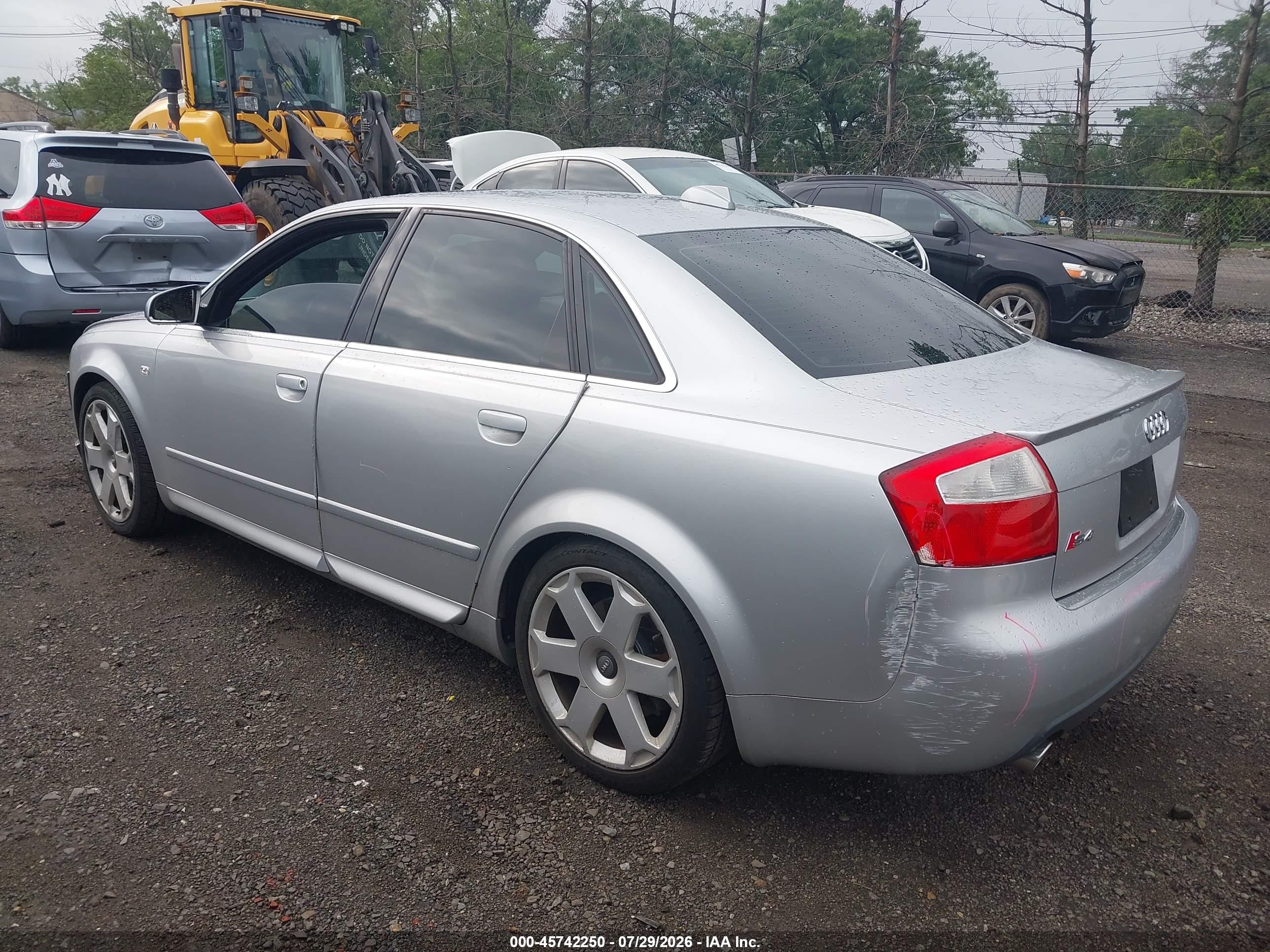 2004 Audi S4 4.2 Silver vin: WAUPL68E44A290040