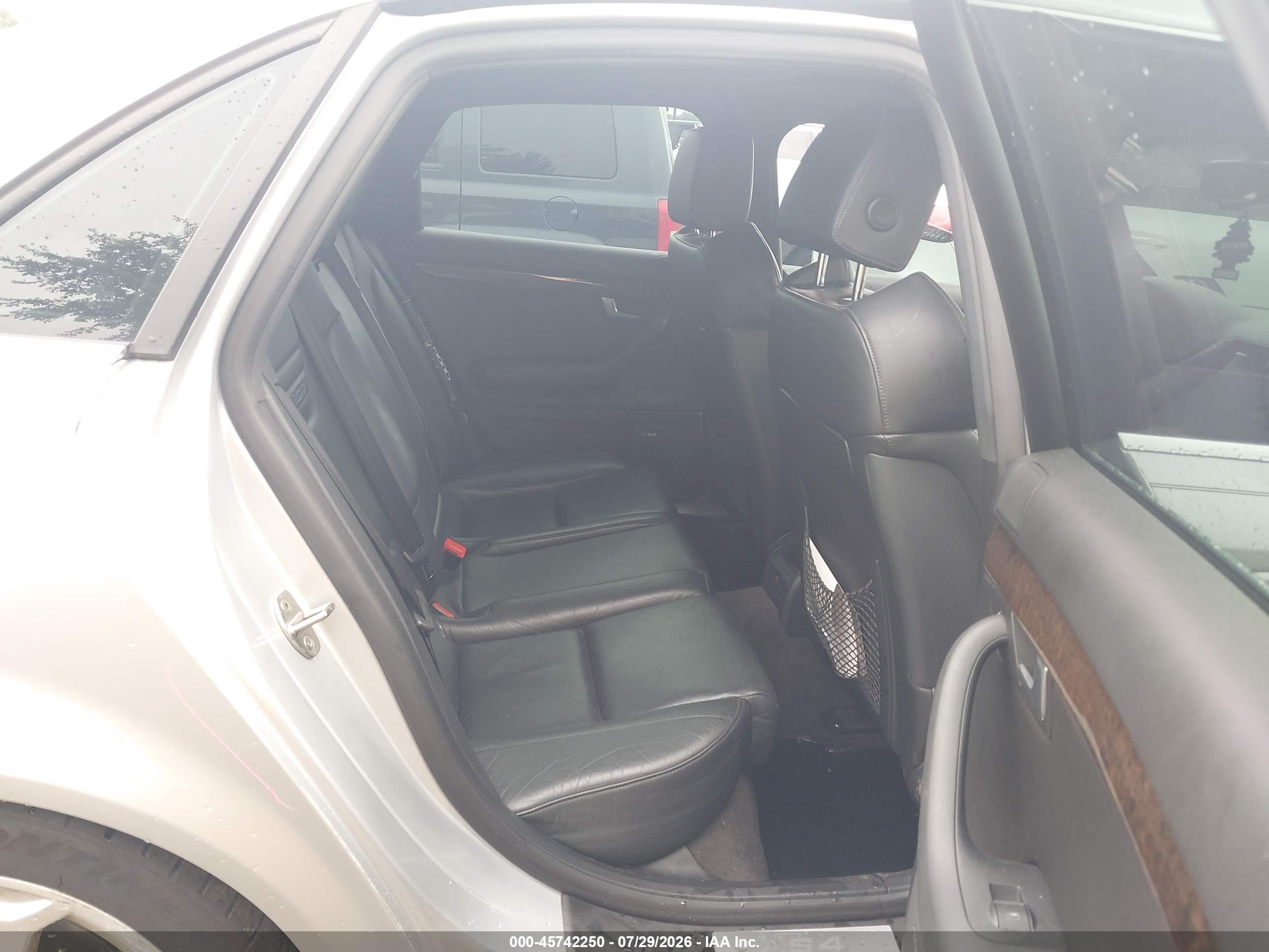 2004 Audi S4 4.2 Silver vin: WAUPL68E44A290040