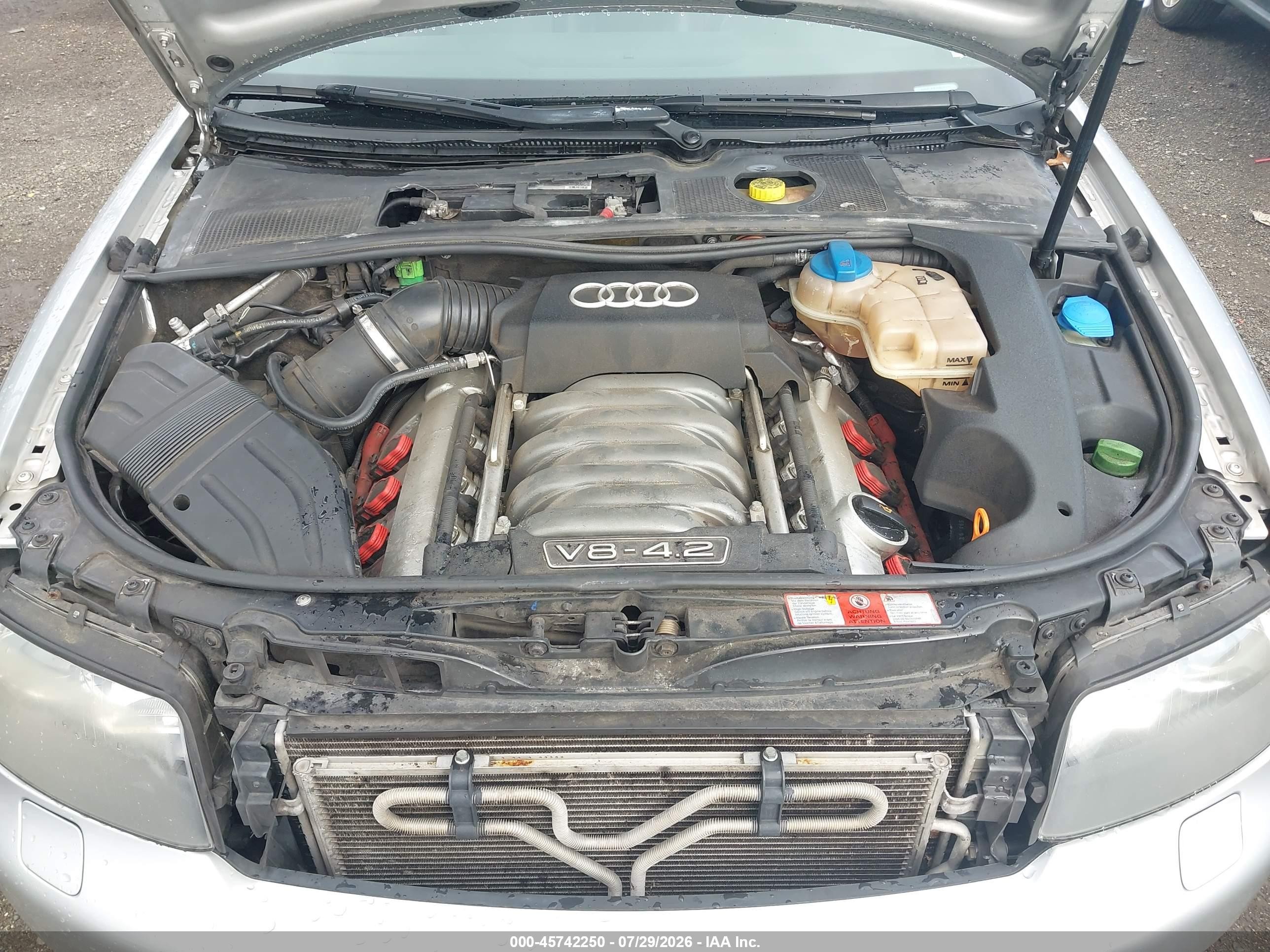 2004 Audi S4 4.2 Silver vin: WAUPL68E44A290040