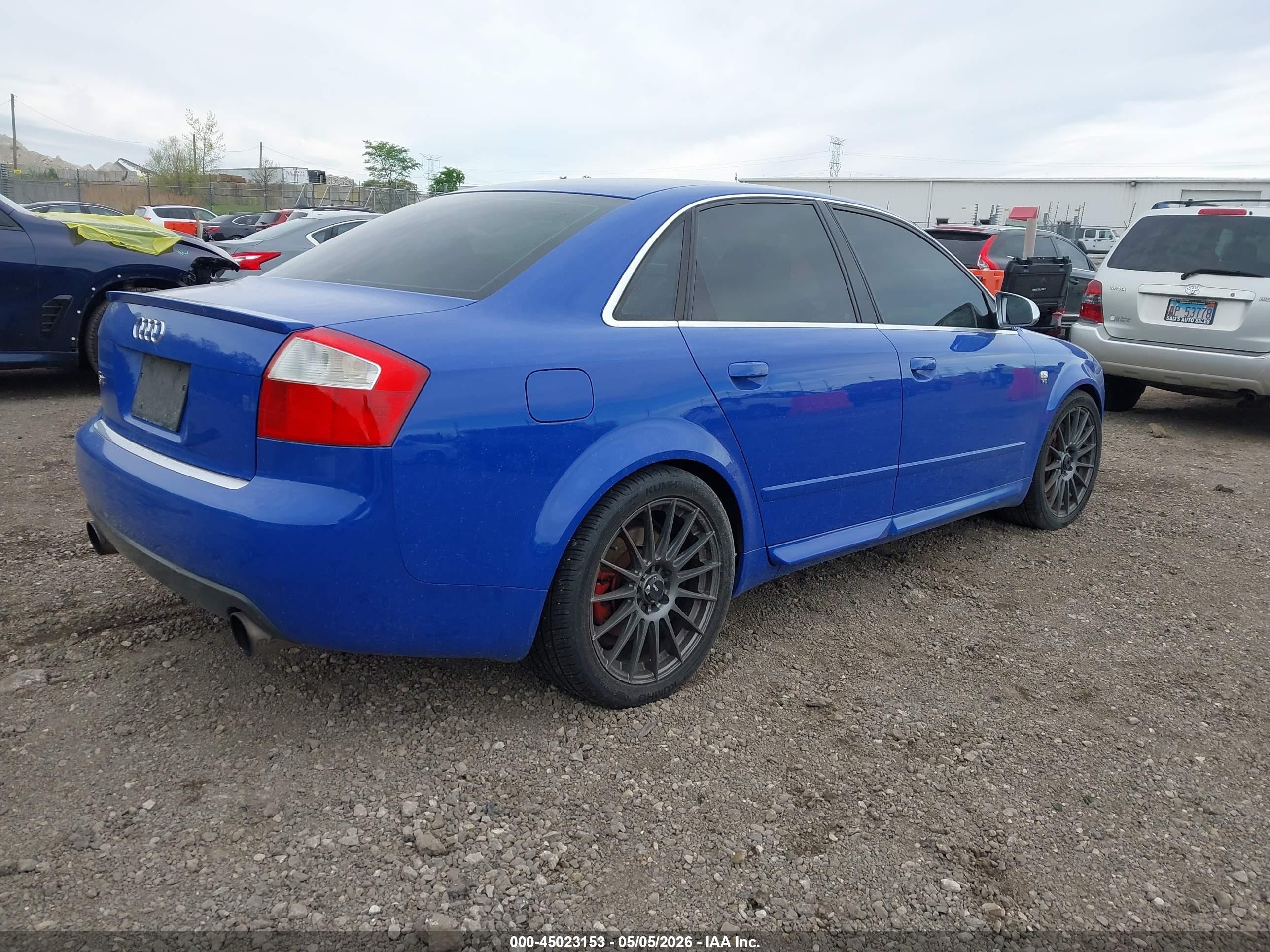 2004 Audi S4 4.2 Blue vin: WAUPL68E54A228260