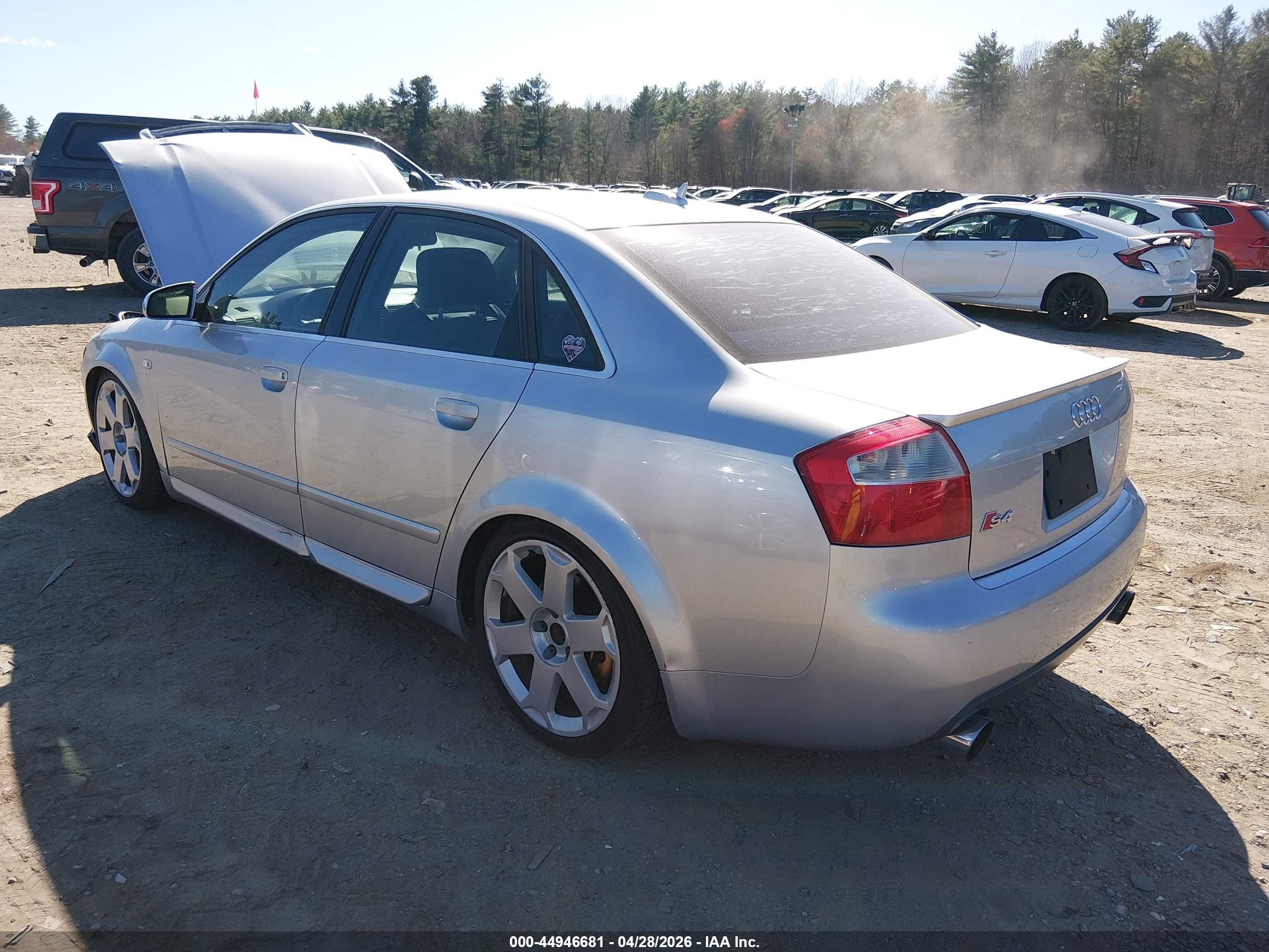 2005 Audi S4 4.2 Silver vin: WAUPL68EX5A058415