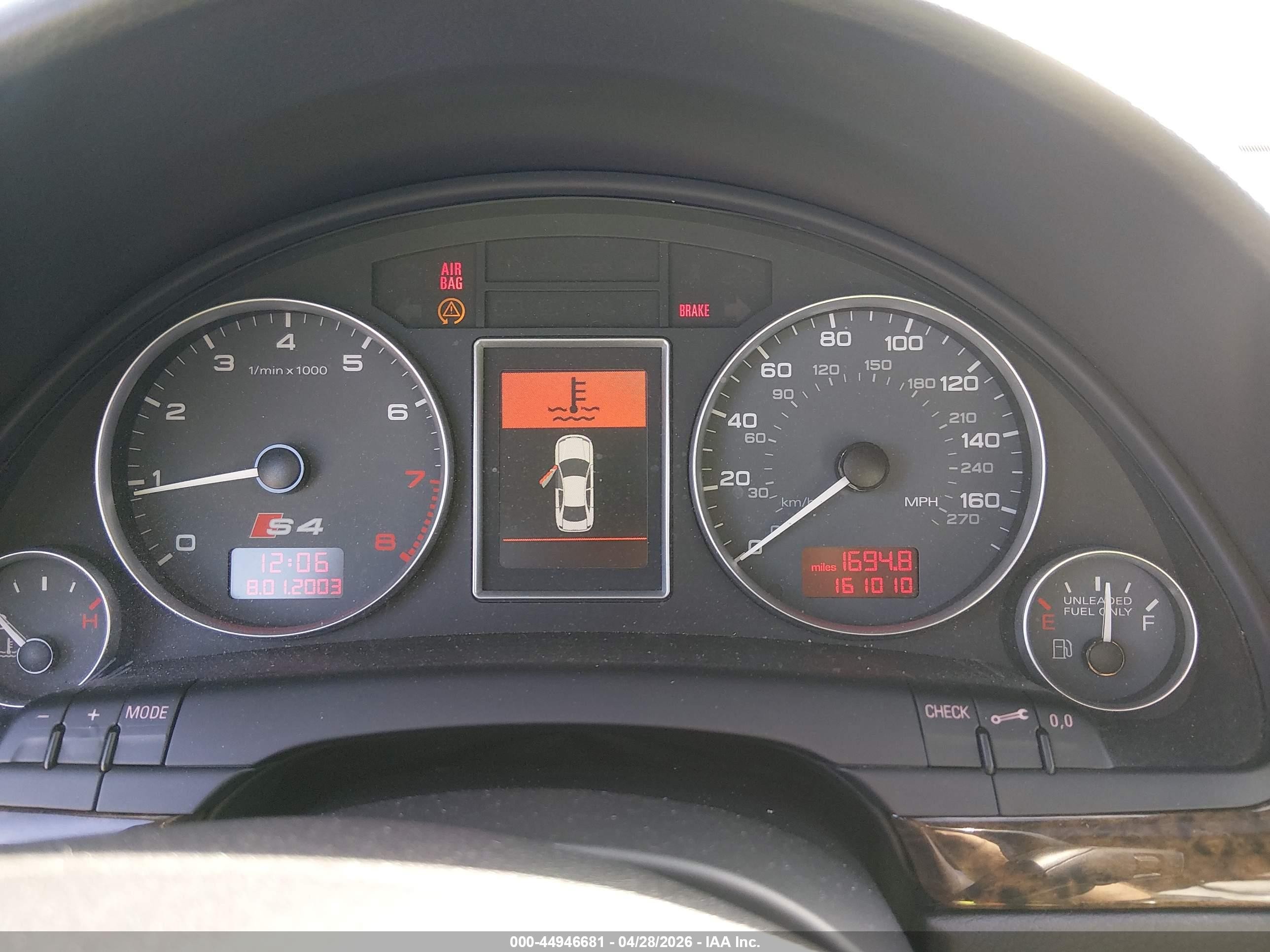 2005 Audi S4 4.2 Silver vin: WAUPL68EX5A058415
