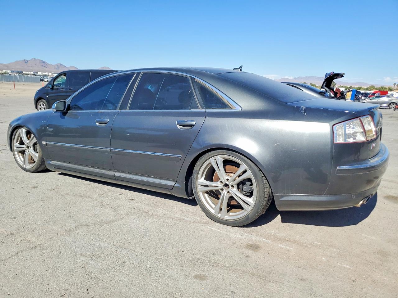 2007 Audi S8 Quattro Gray vin: WAUPN44E37N016877