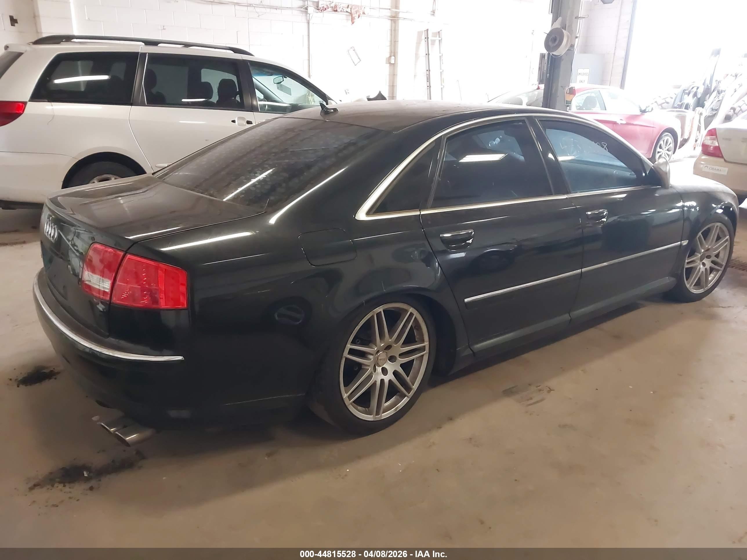 2007 Audi S8 5.2 Black vin: WAUPN44E37N019990