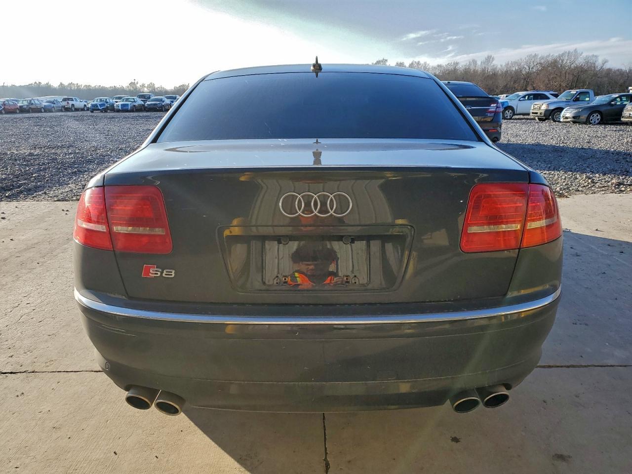 2009 Audi S8 Quattro Black vin: WAUPN94E09N002855