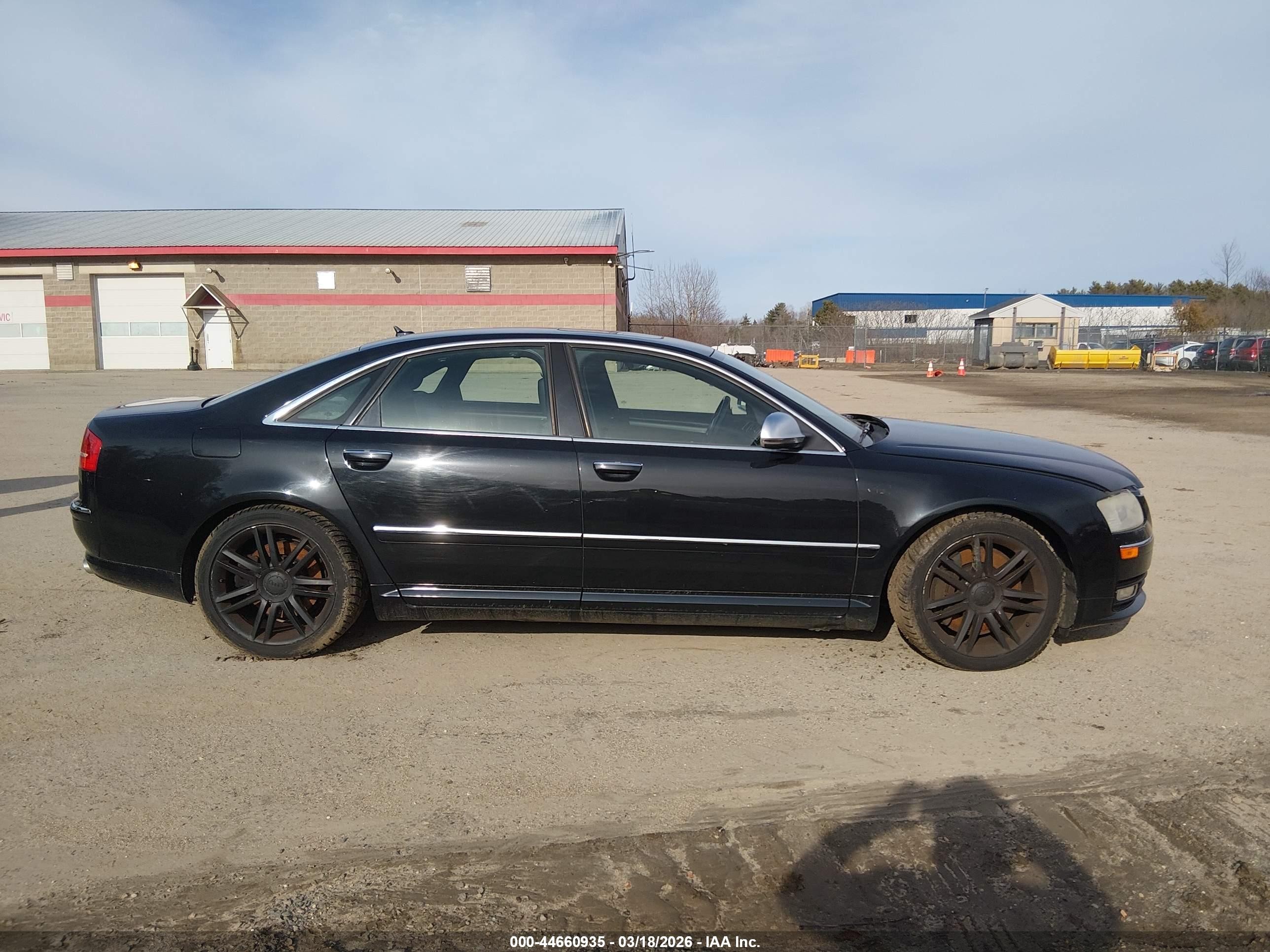 2009 Audi S8 5.2 Black vin: WAUPN94E19N011368