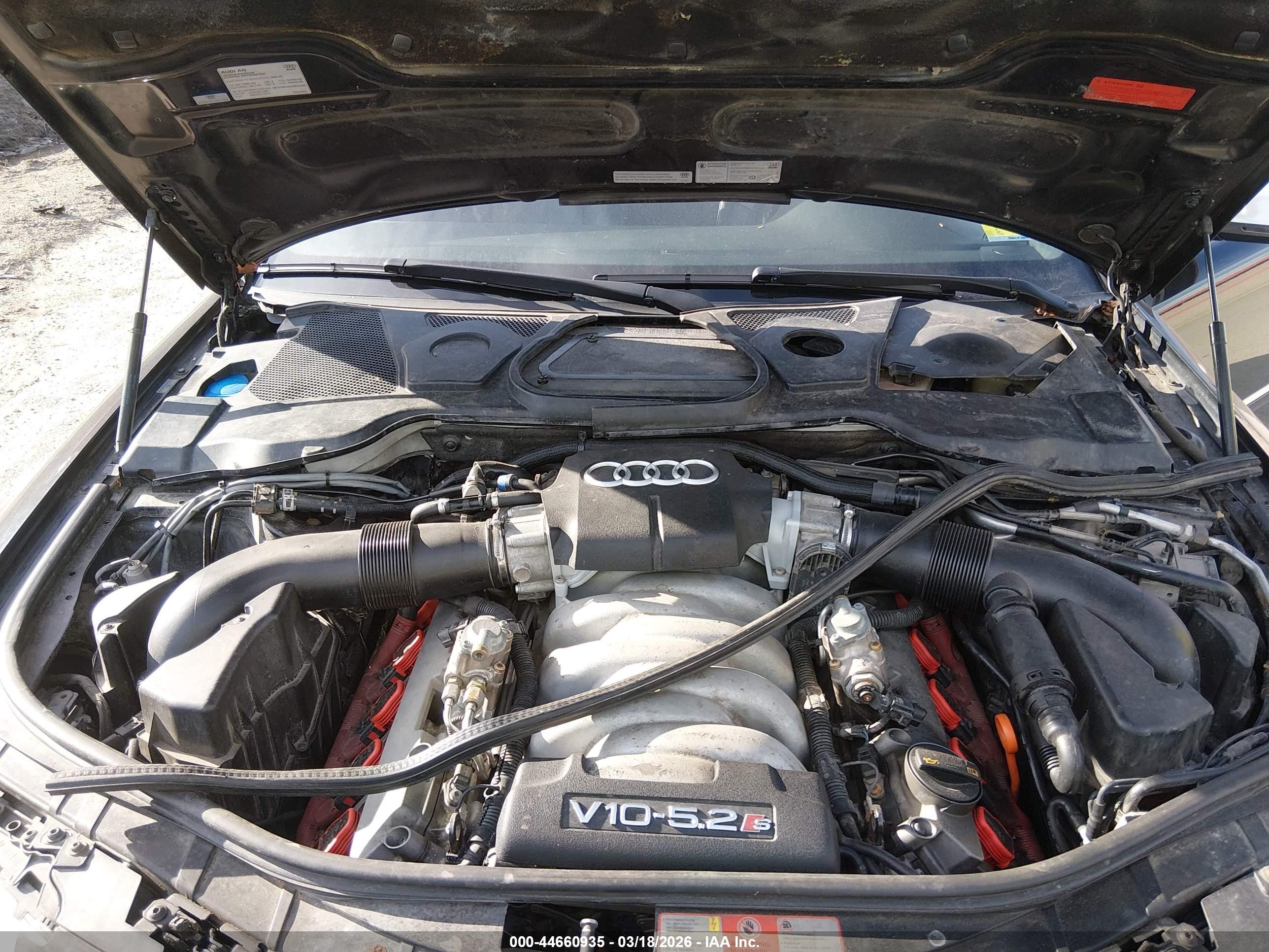 2009 Audi S8 5.2 Black vin: WAUPN94E19N011368