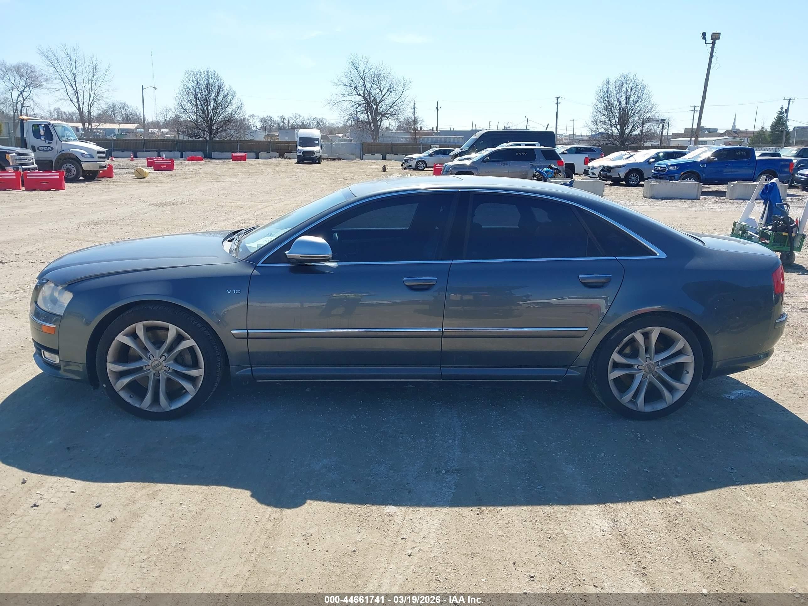 2008 Audi S8 5.2 Gray vin: WAUPN94E28N007294