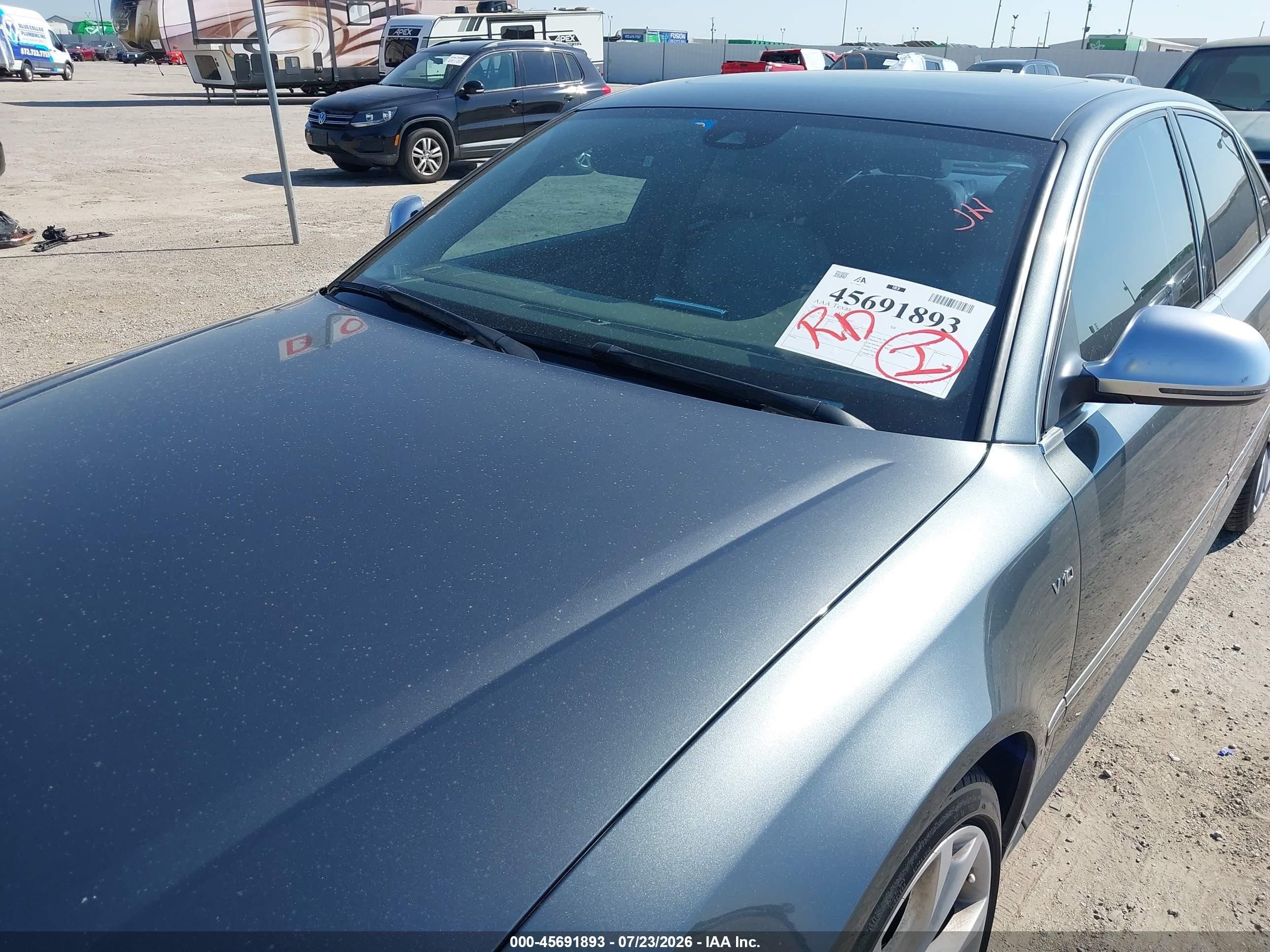 2008 Audi S8 5.2 Blue vin: WAUPN94E58N005975