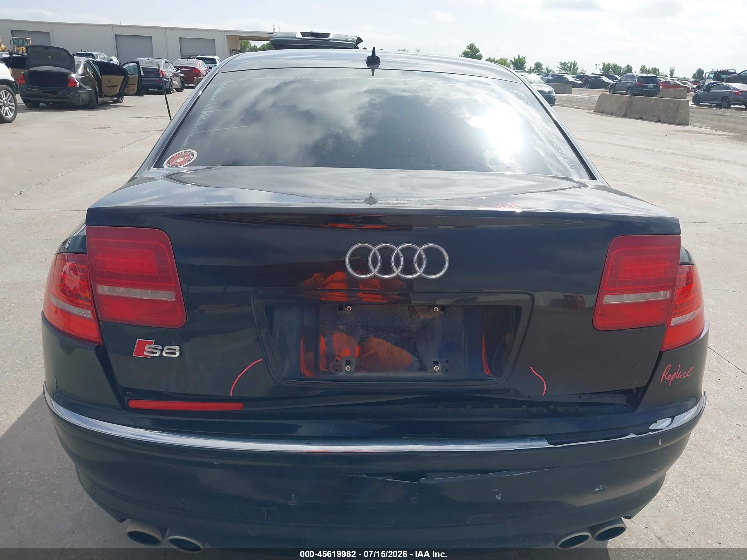 2008 Audi S8 5.2 Black vin: WAUPN94E88N006036