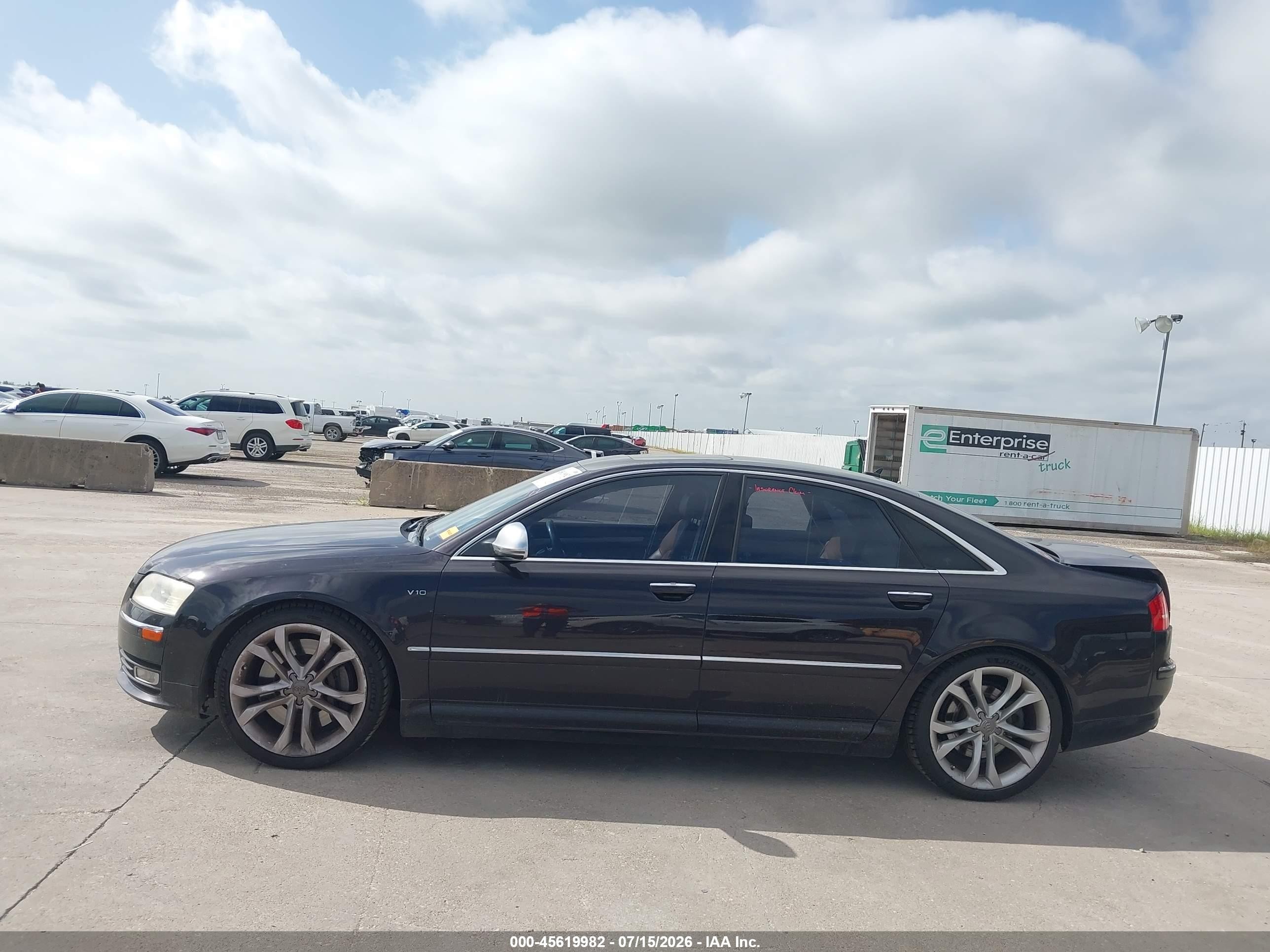 2008 Audi S8 5.2 Black vin: WAUPN94E88N006036