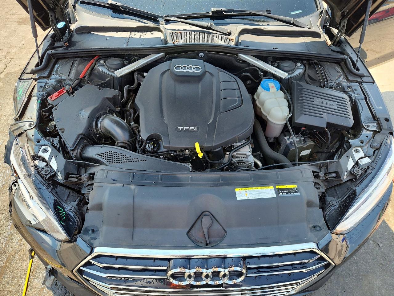 2018 Audi A5 Premium Plus Gray vin: WAUPNAF55JA051673