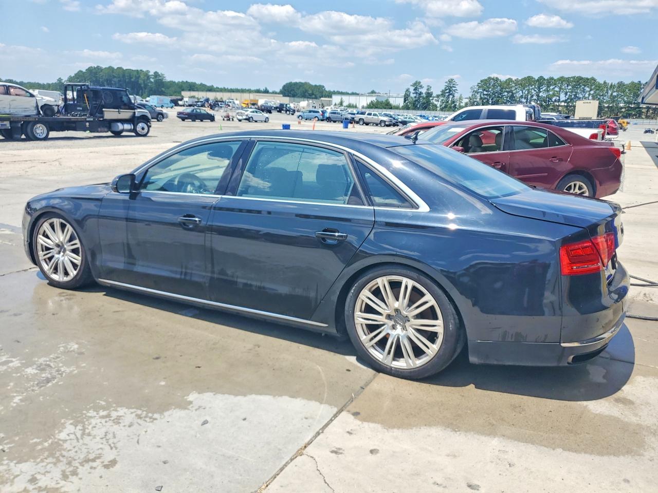 2013 Audi A8 L Quattro Черный vin: WAUR2AFD2DN010455