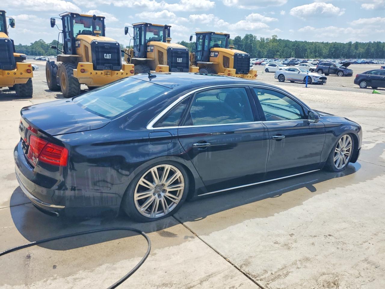 2013 Audi A8 L Quattro Черный vin: WAUR2AFD2DN010455