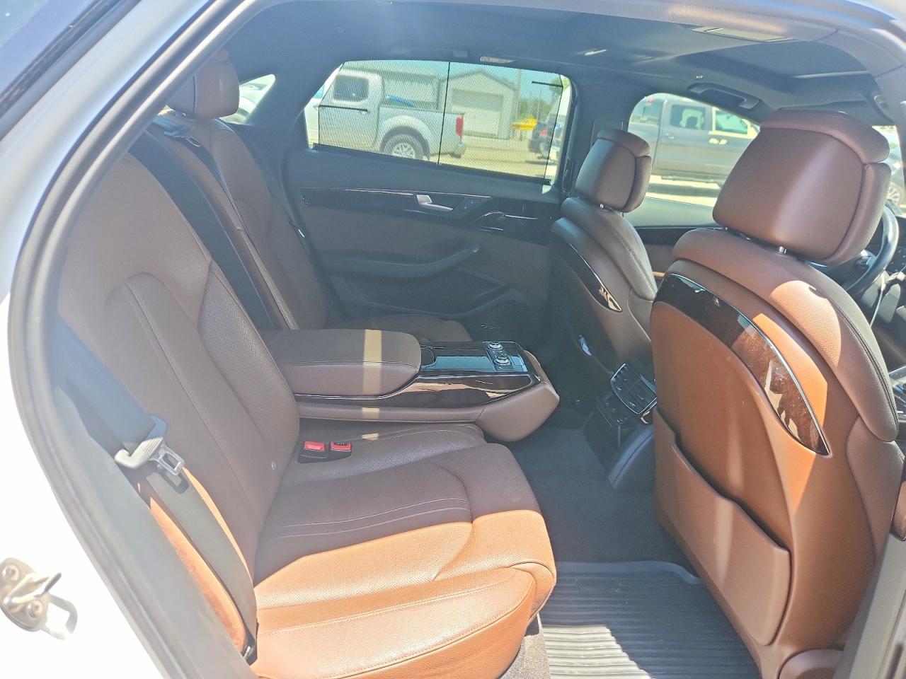 2013 Audi A8 L Quattro White vin: WAUR2AFD4DN014698