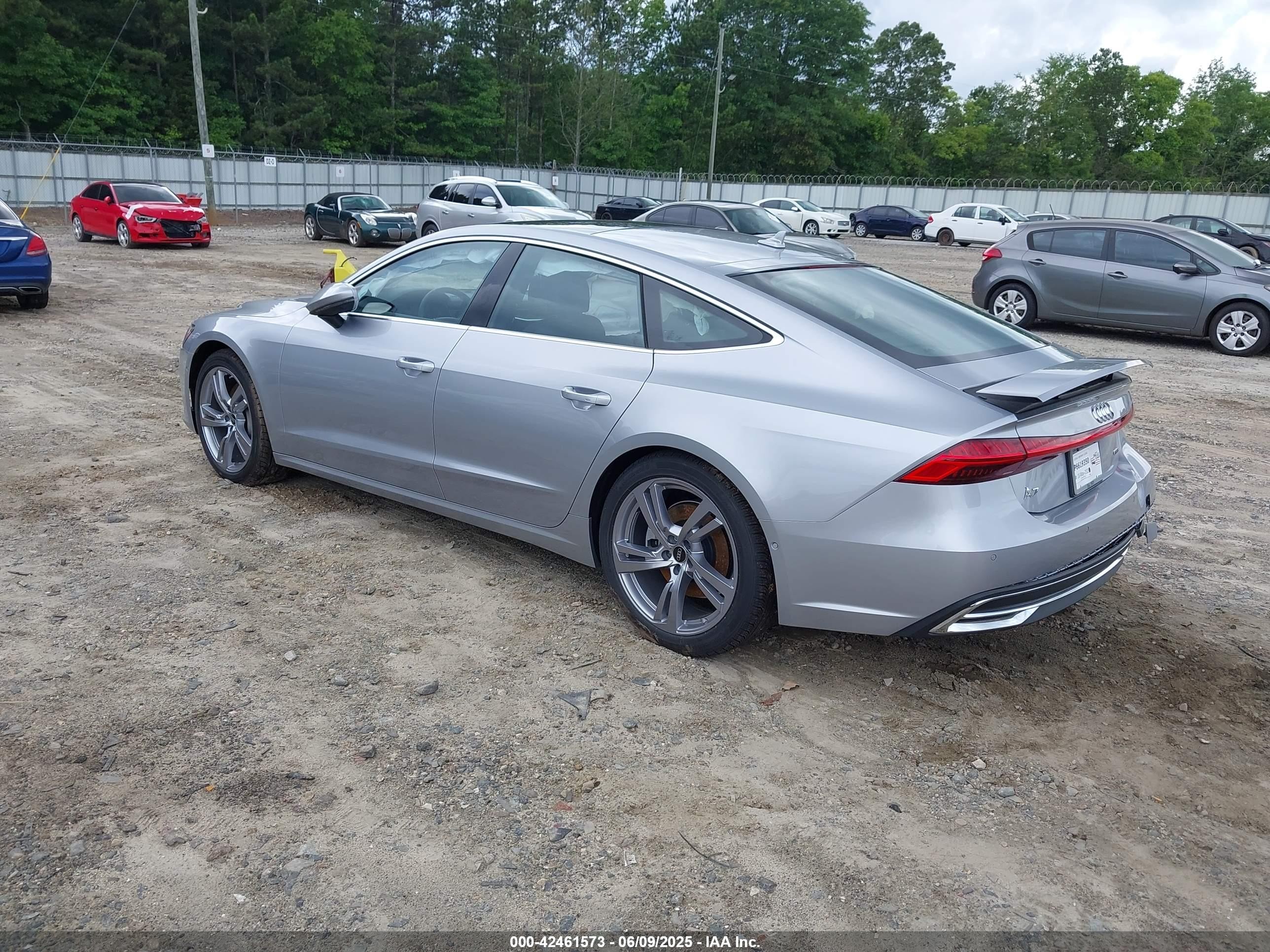 2025 Audi A7 Sportback Premium Plus 55 Tfsi Quattro S Tronic Silver vin: WAUR2BF25SN040826