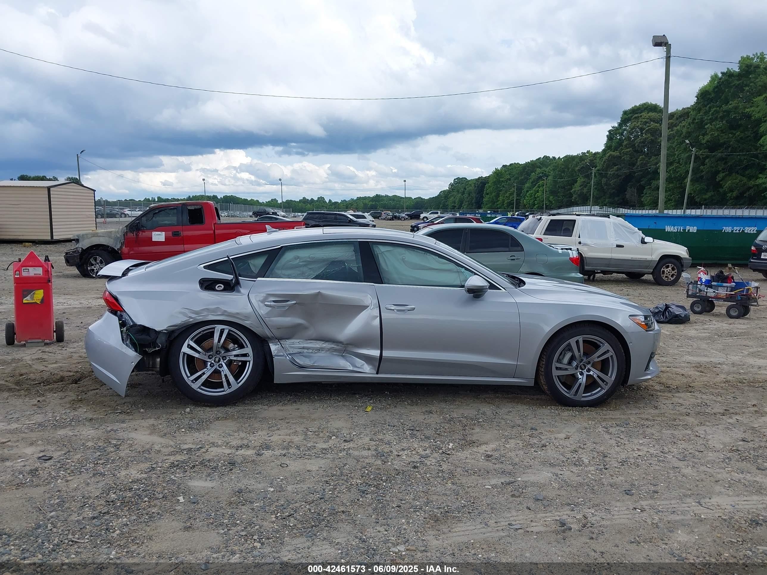 2025 Audi A7 Sportback Premium Plus 55 Tfsi Quattro S Tronic Silver vin: WAUR2BF25SN040826