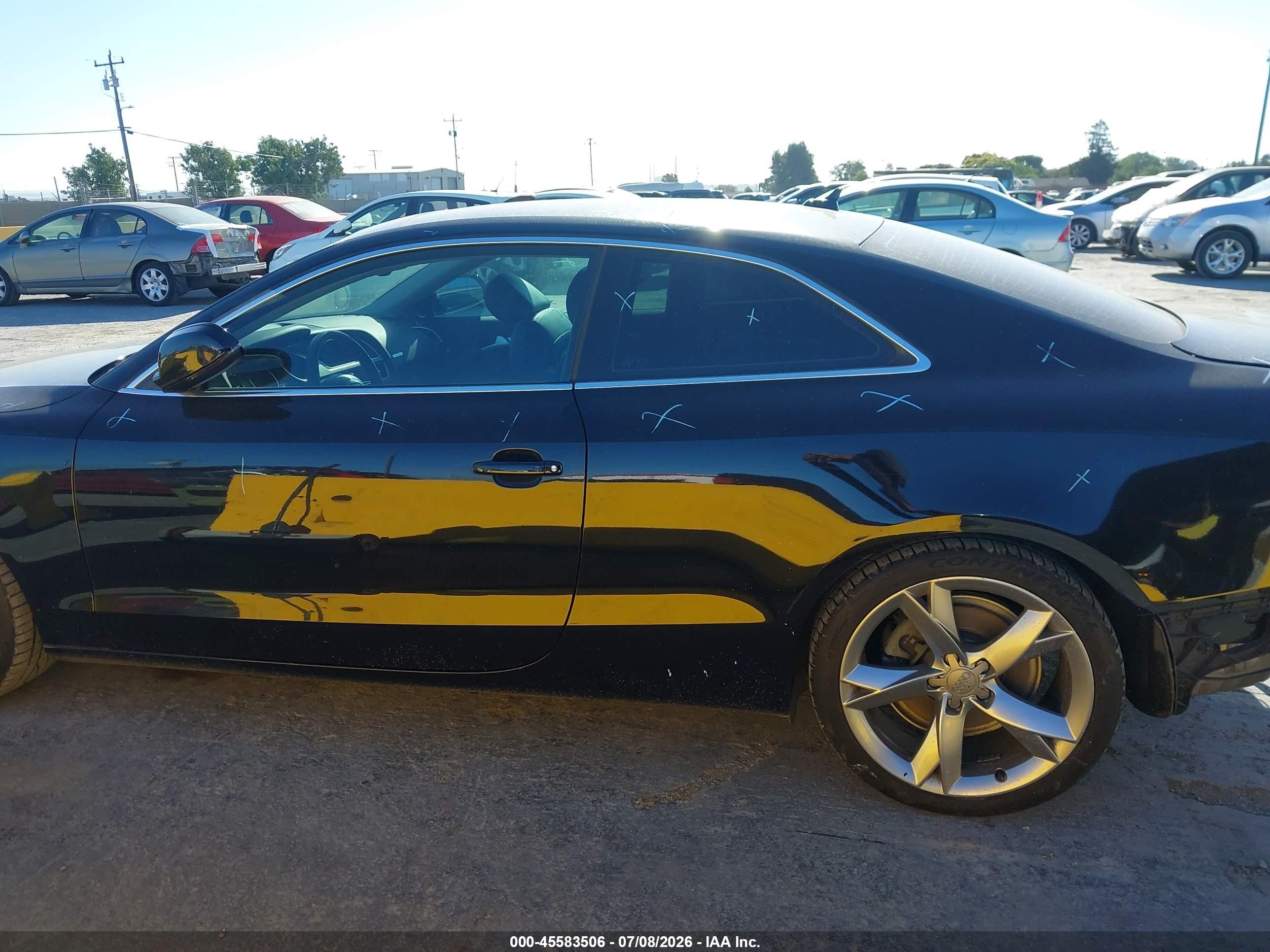 2011 Audi A5 2.0t Premium Black vin: WAURFAFR3BA016107