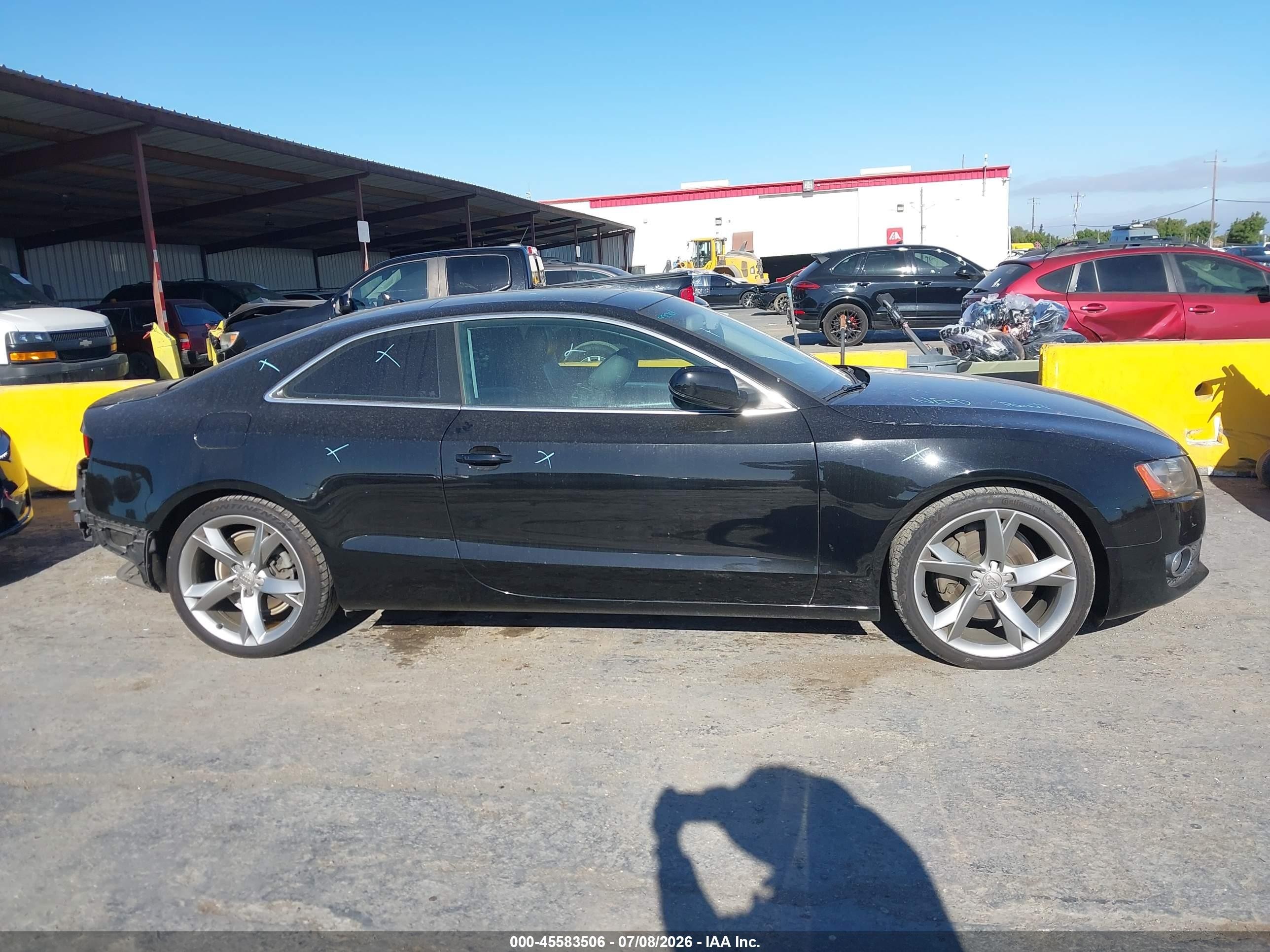 2011 Audi A5 2.0t Premium Black vin: WAURFAFR3BA016107