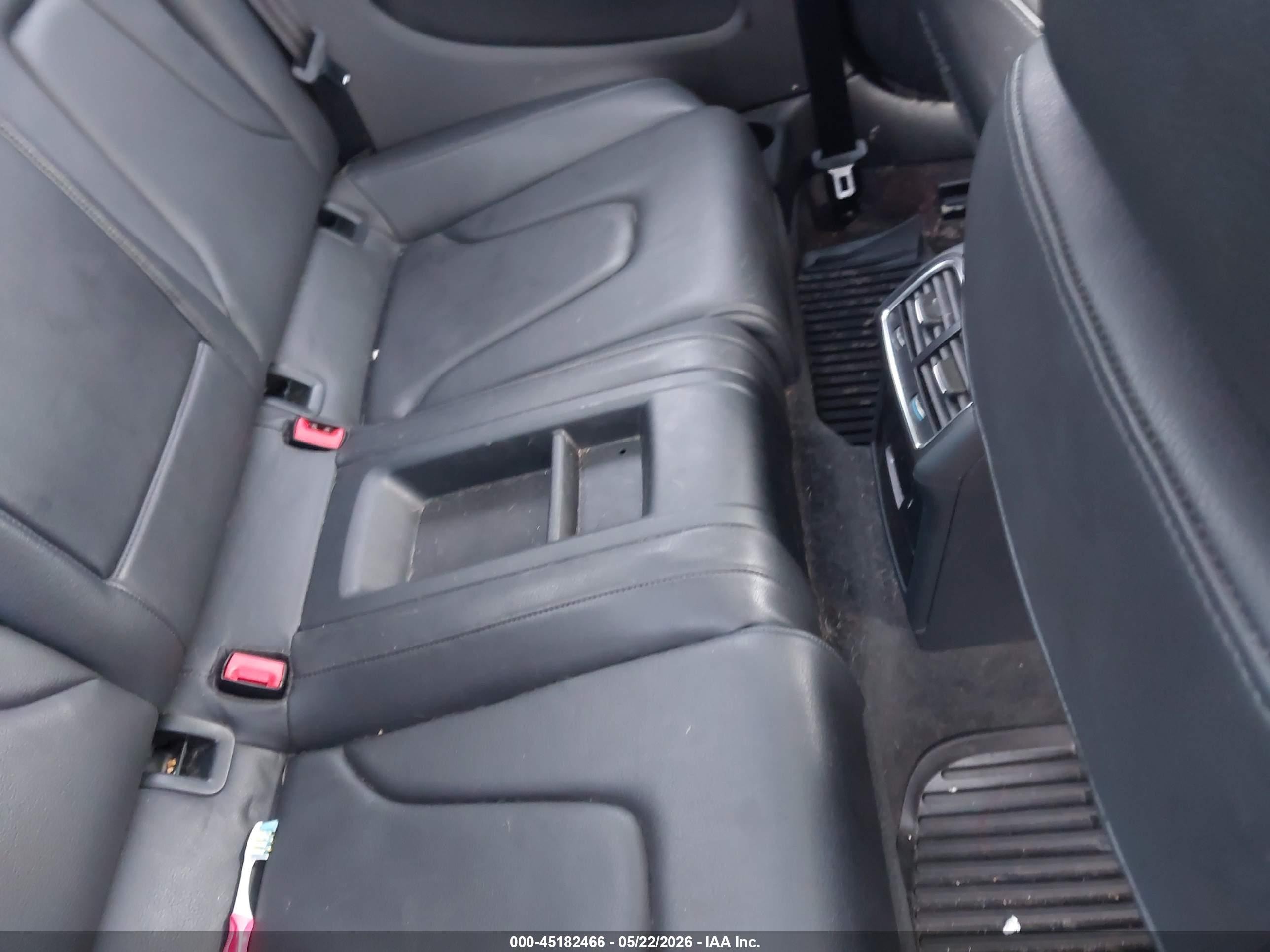 2013 Audi A5 2.0t Premium Black vin: WAURFAFRXDA034168