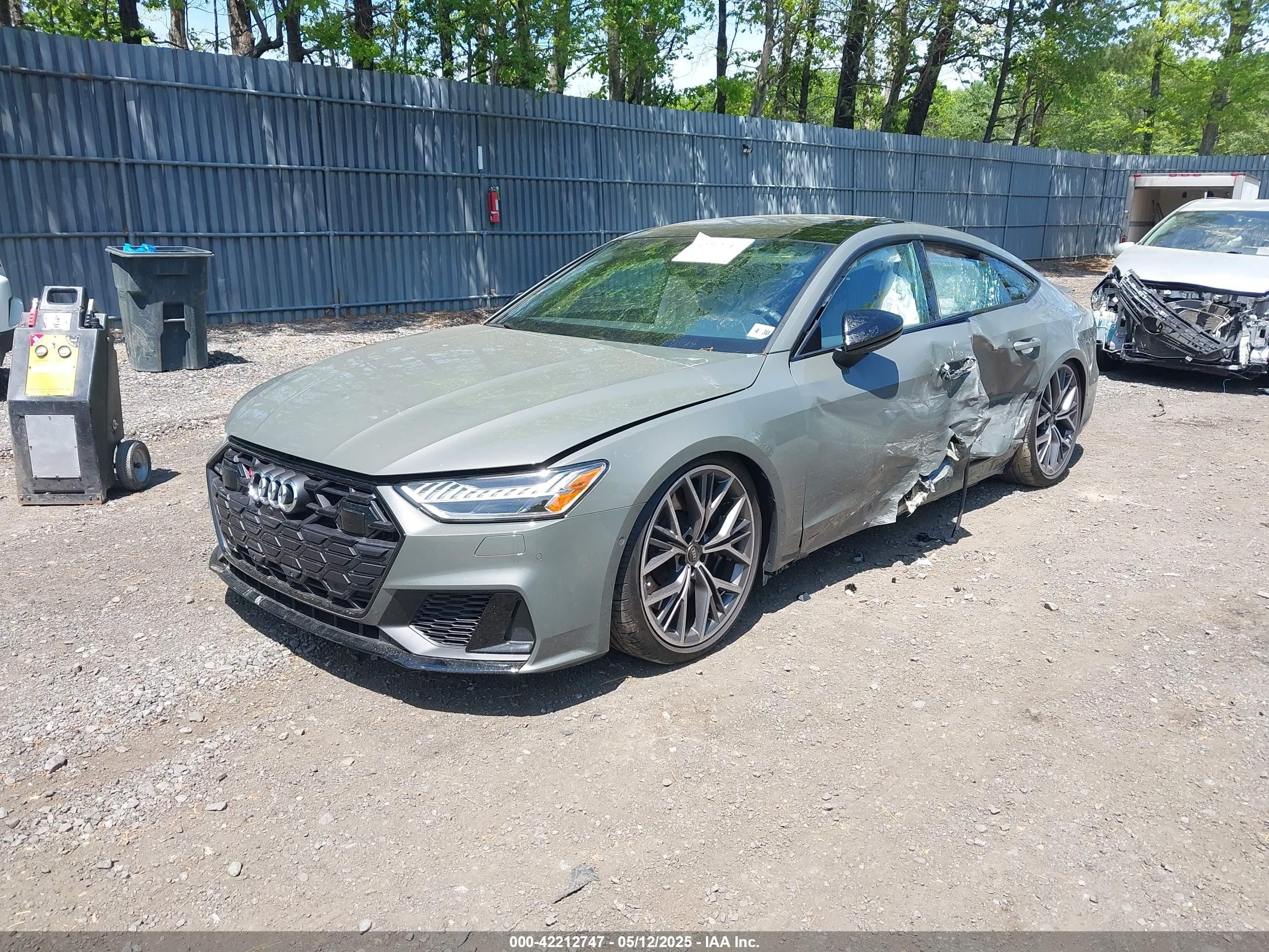 2025 Audi S7 Sportback Premium Plus Tfsi Quattro Tiptronic Gray vin: WAURFBF25SN019477