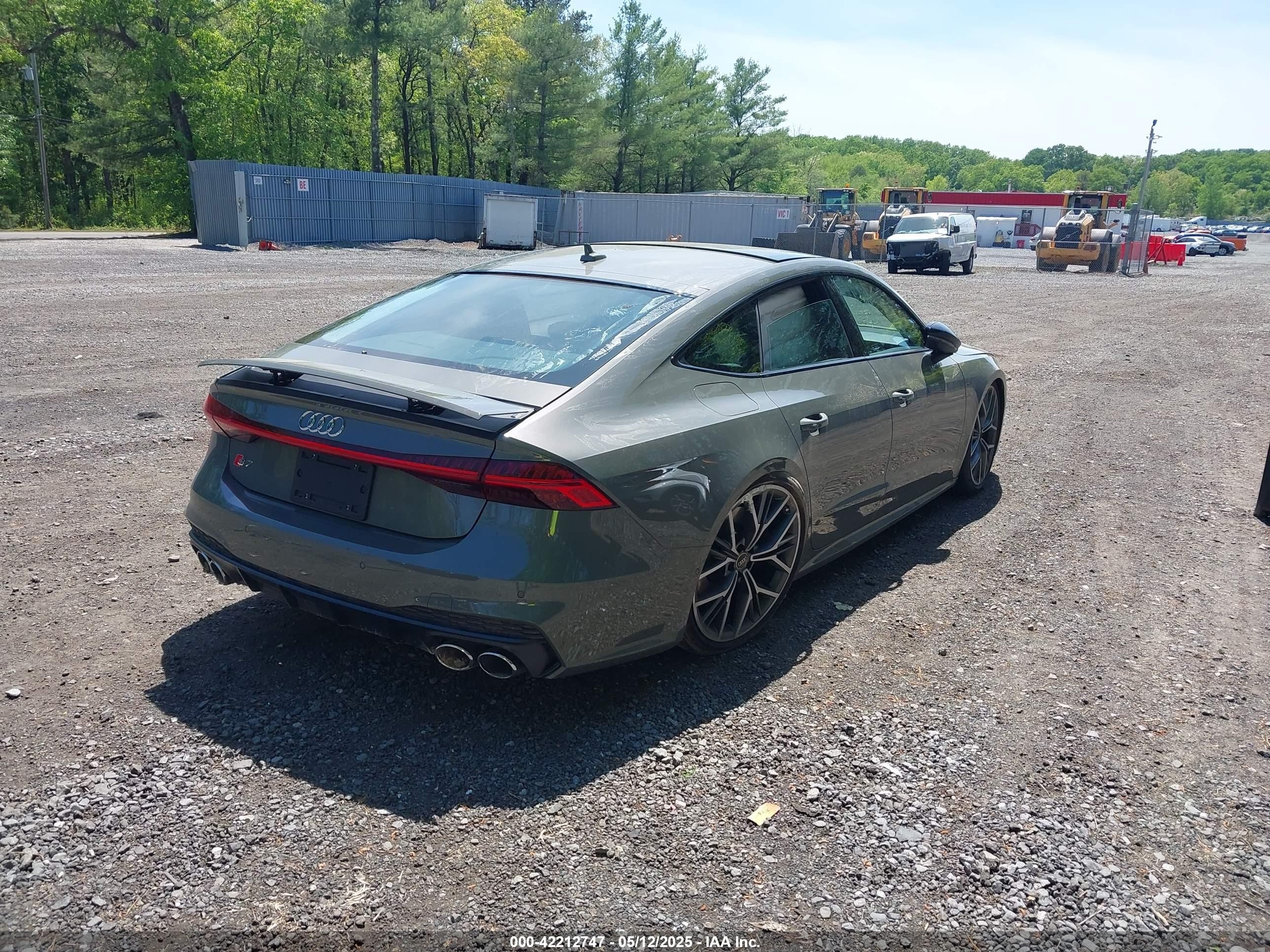 2025 Audi S7 Sportback Premium Plus Tfsi Quattro Tiptronic Gray vin: WAURFBF25SN019477