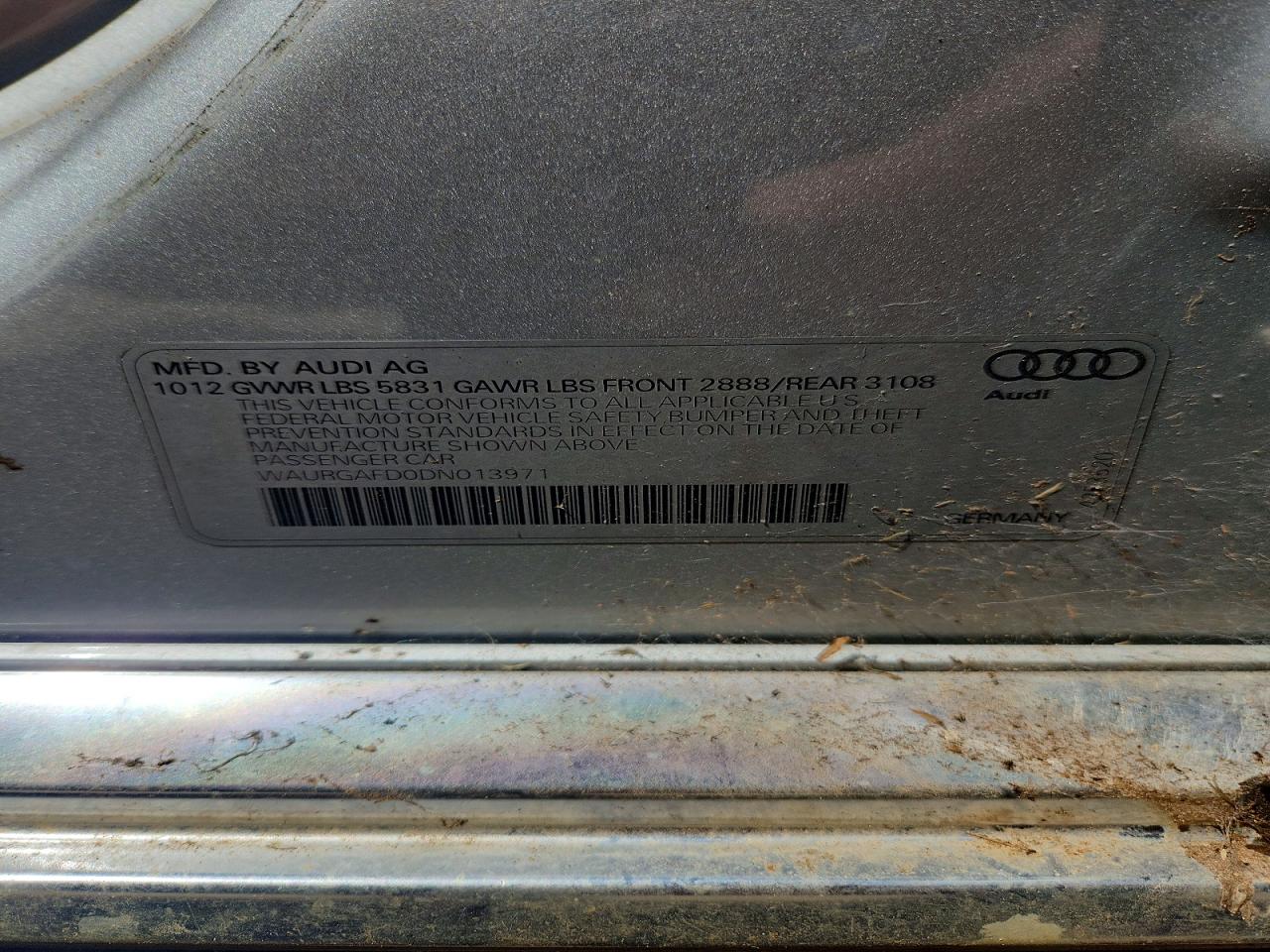 2013 Audi A8 L Quattro Silver vin: WAURGAFD0DN013971