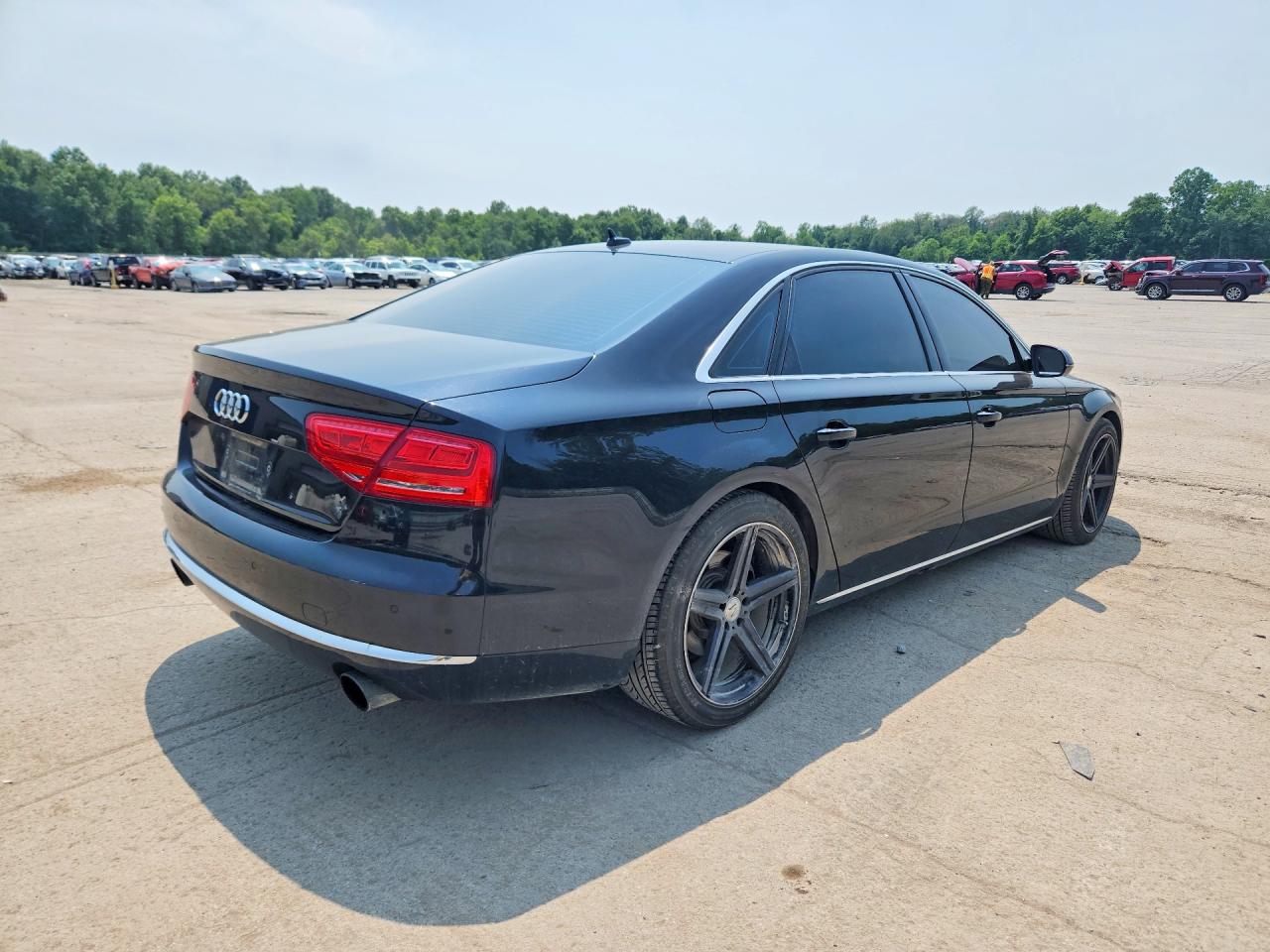 2014 Audi A8 L Quattro Black vin: WAURGAFD0EN008240