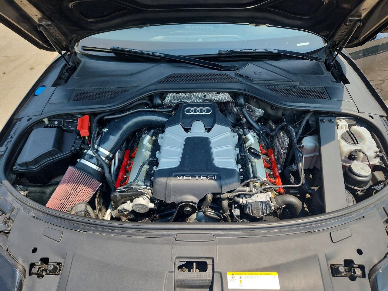 2014 Audi A8 L Quattro Black vin: WAURGAFD0EN008240