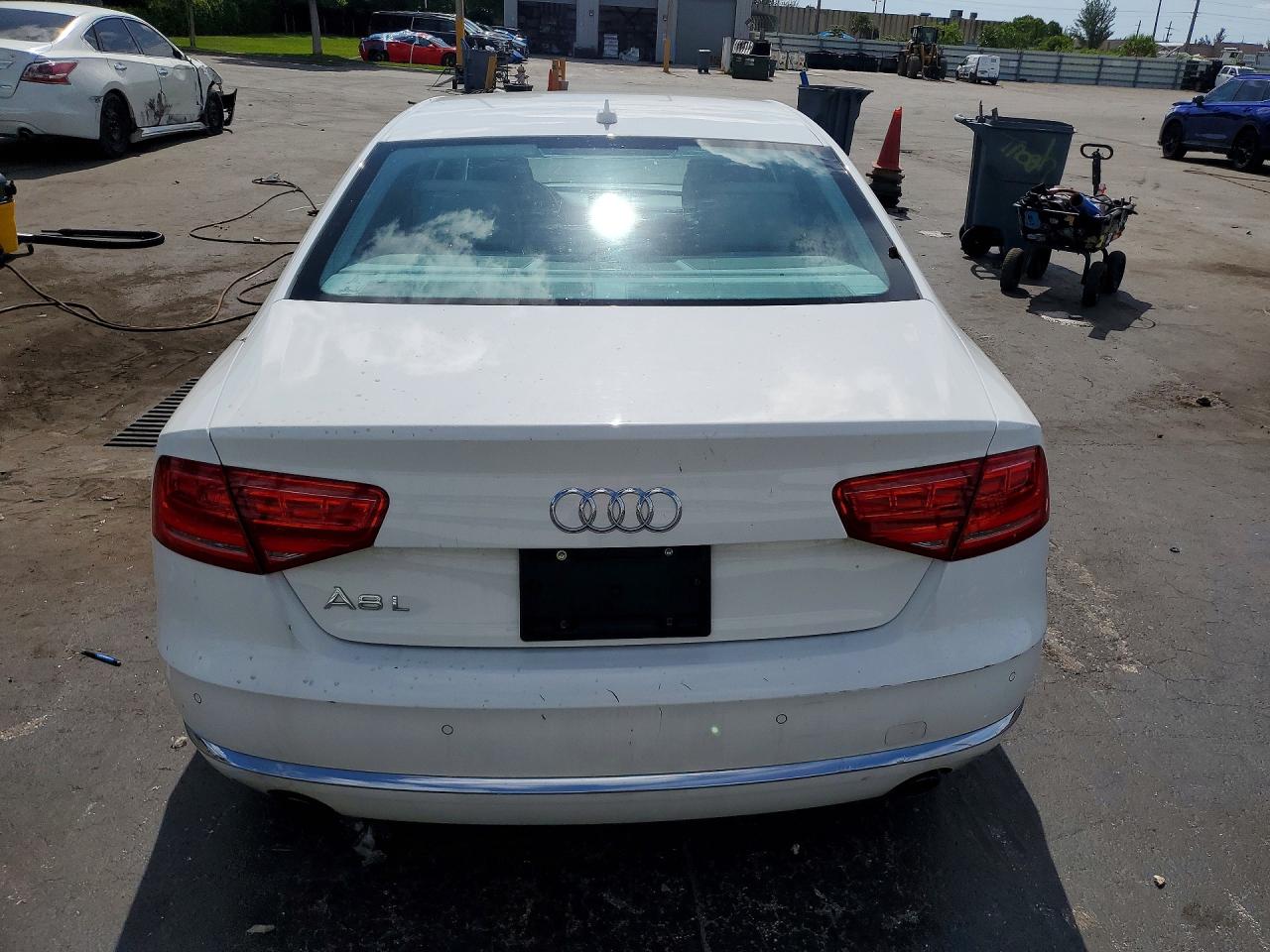 2013 Audi A8 L Quattro Белый vin: WAURGAFD1DN001280