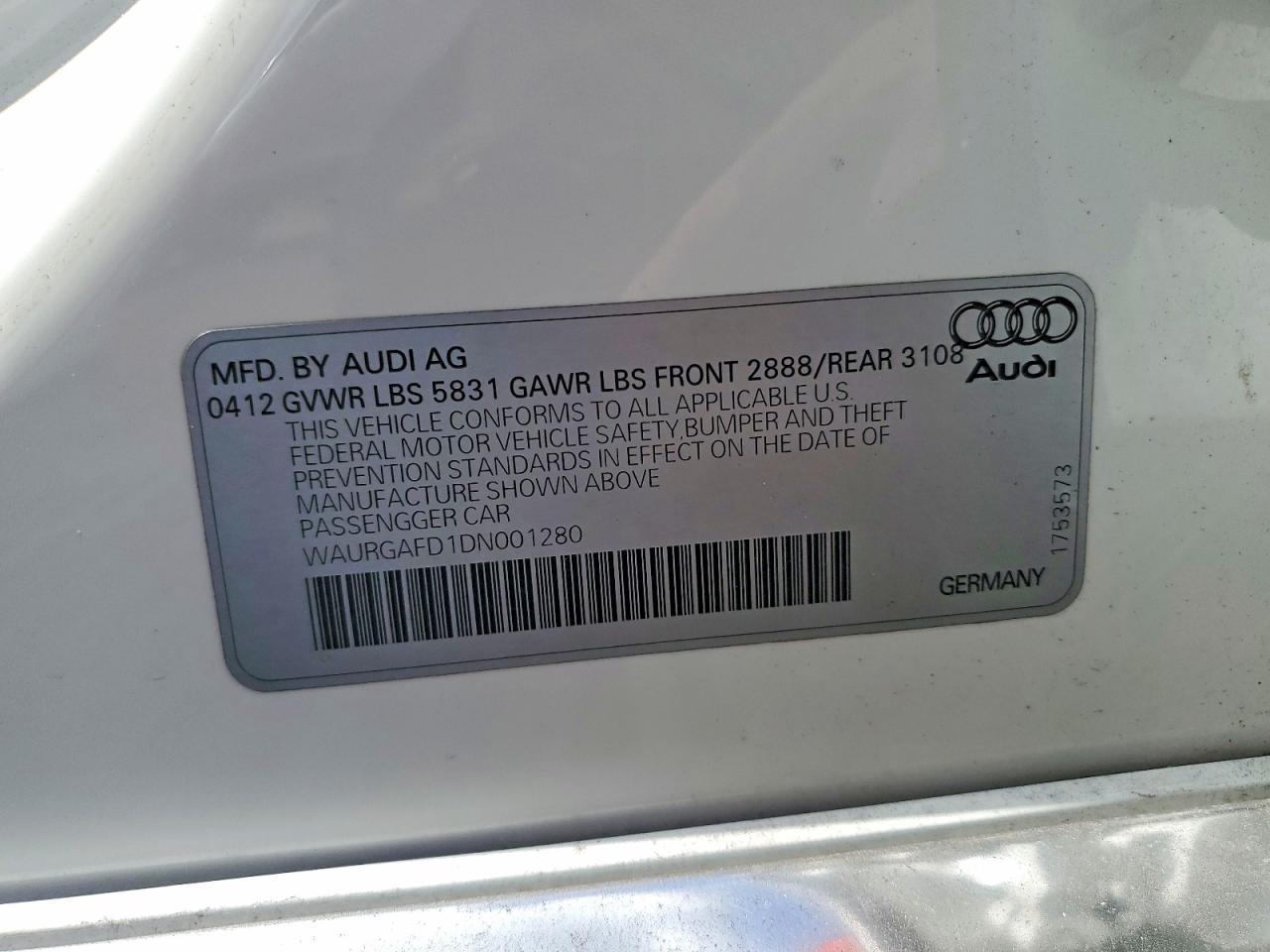 2013 Audi A8 L Quattro Белый vin: WAURGAFD1DN001280