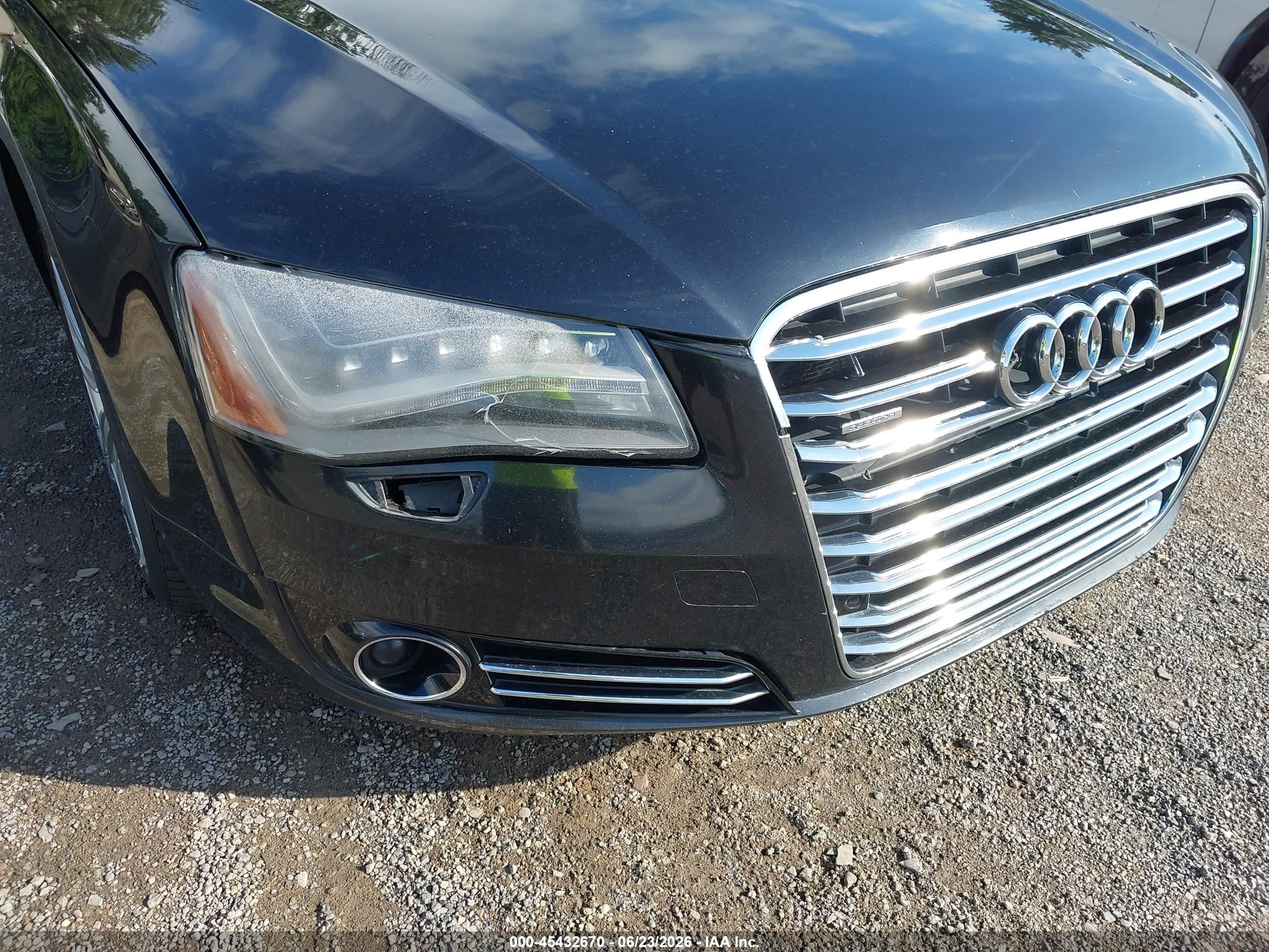 2013 Audi A8 L 3.0t Черный vin: WAURGAFD1DN002509